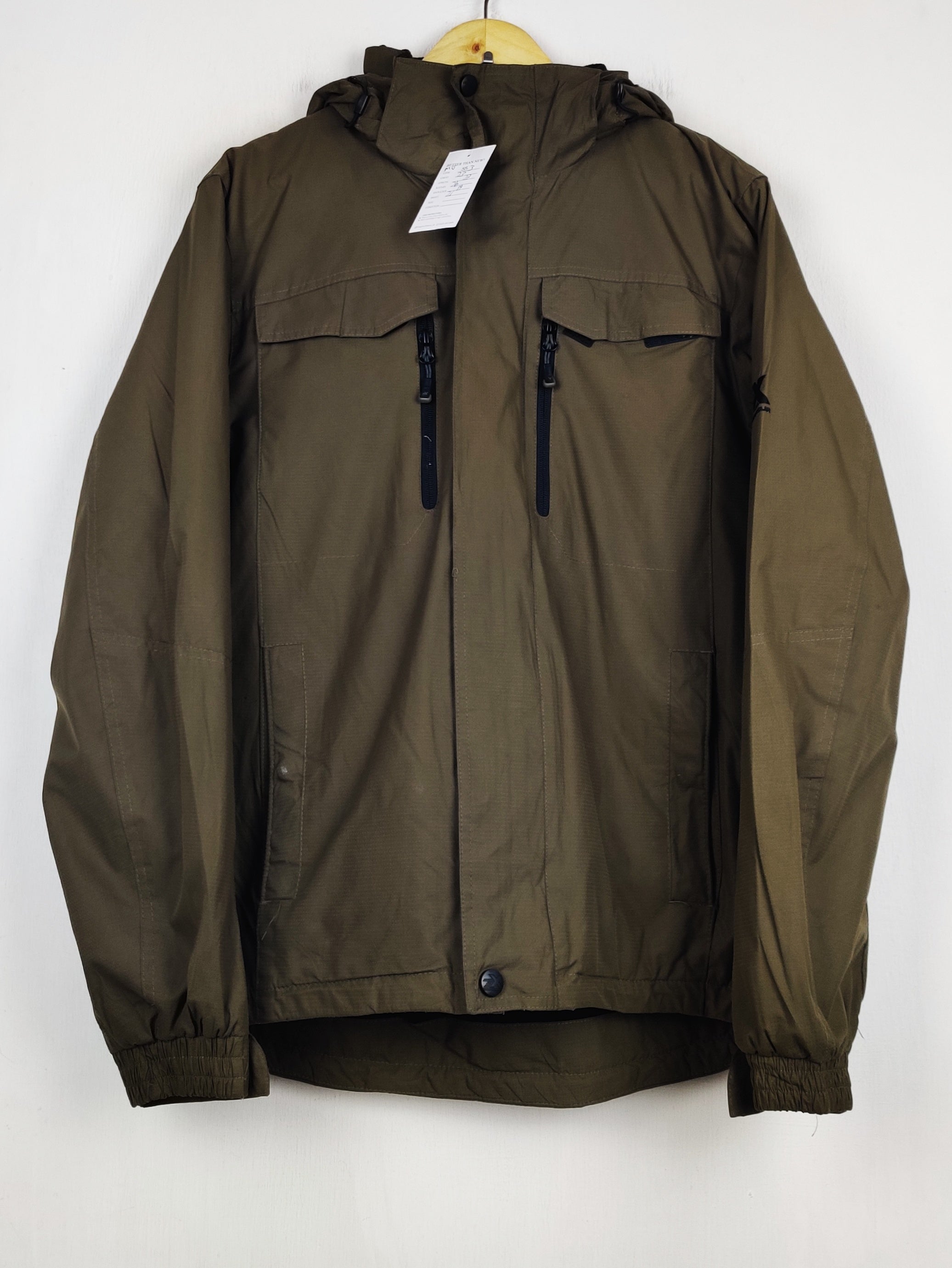 Buy online pre-used pre-loved 100% authentic & Original branded Zeroxposur (MJ-553) available in Pakistan. Top international brands avilable.