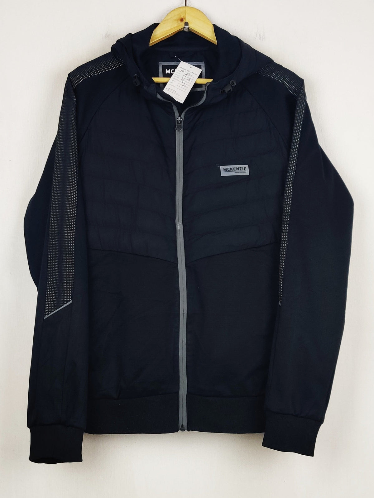 Buy online pre-used pre-loved 100% authentic & Original branded Mckenzie (MJ-570) available in Pakistan. Top international brands avilable.
