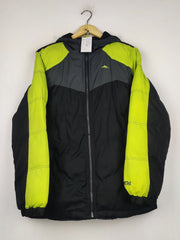 Buy online pre-used pre-loved 100% authentic & Original branded Pacific Trail (MJ-574) available in Pakistan. Top international brands avilable.