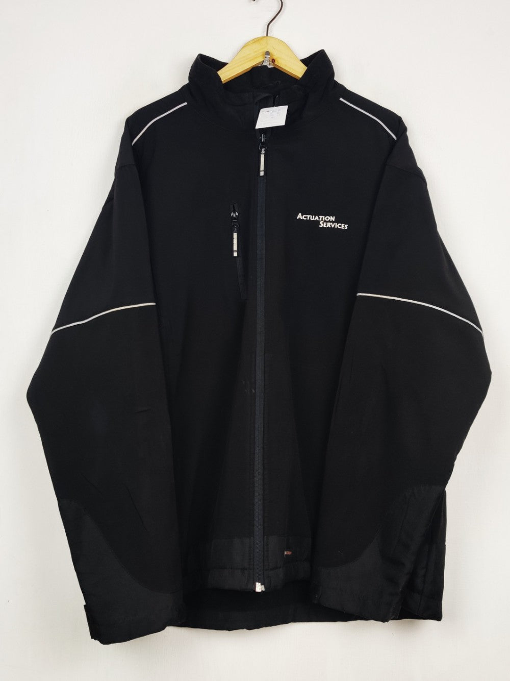 Regatta (MJ-607)