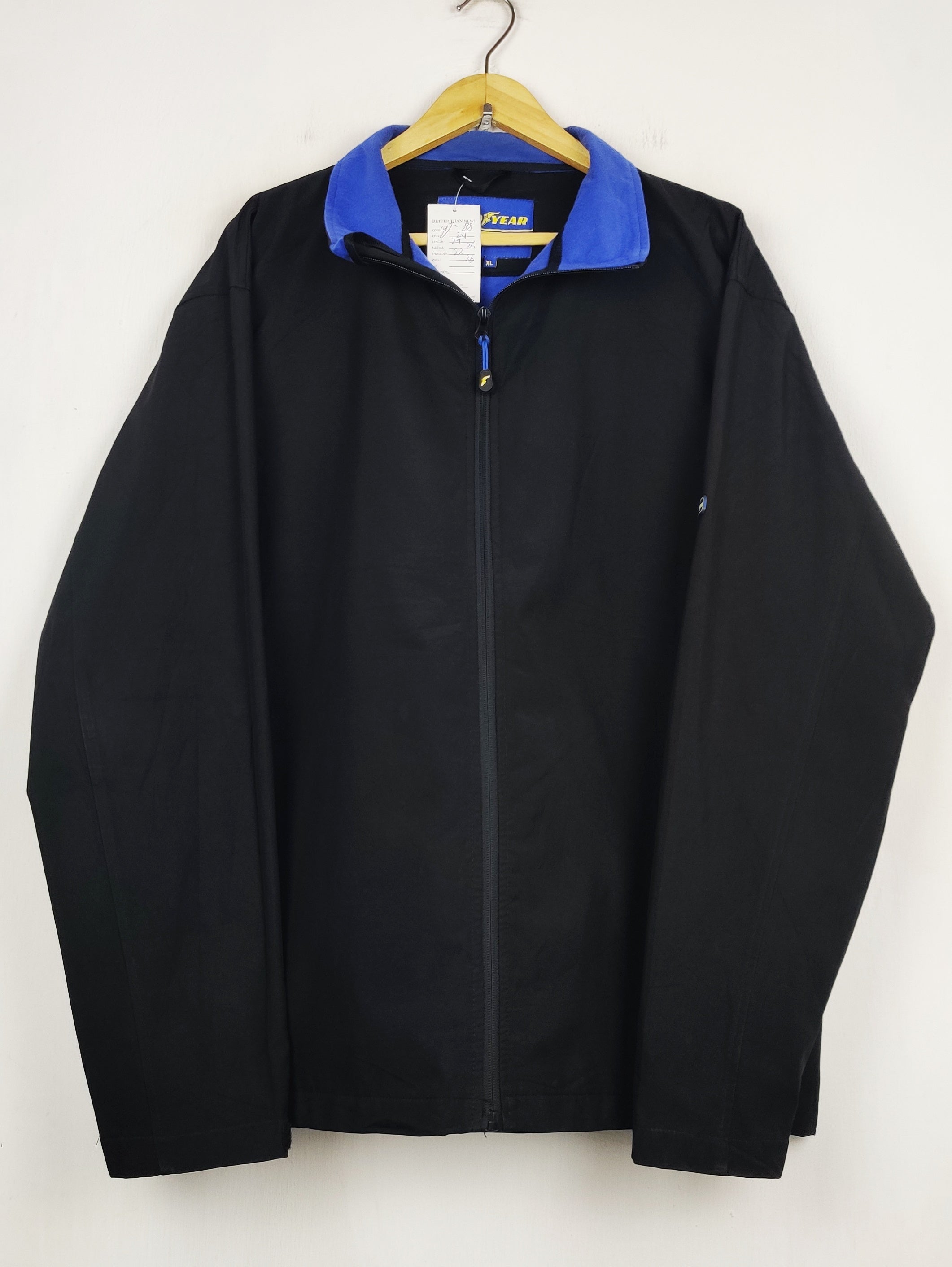 Buy online pre-used pre-loved 100% authentic & Original branded Good Year (MJ-88) available in Pakistan. Top international brands avilable.