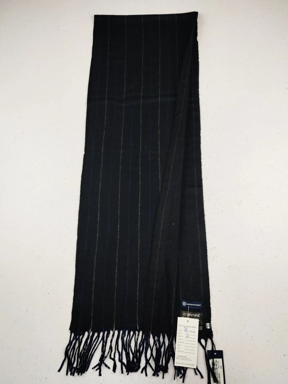Buy online pre-used pre-loved 100% authentic & Original branded G.I.O.V.A.N.N.I G.A.L.L.I (MS-1052) available in Pakistan. Top international brands avilable.