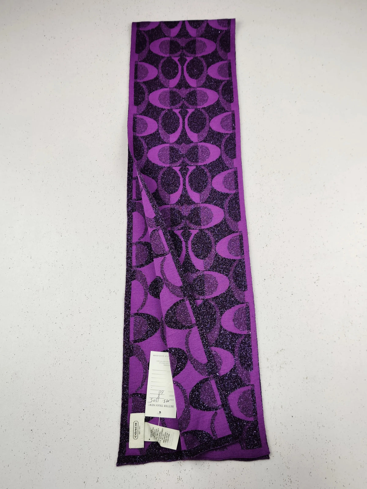 Buy online pre-used pre-loved 100% authentic & Original branded C.O.A.C.H (MS-1105) available in Pakistan. Top international brands avilable.