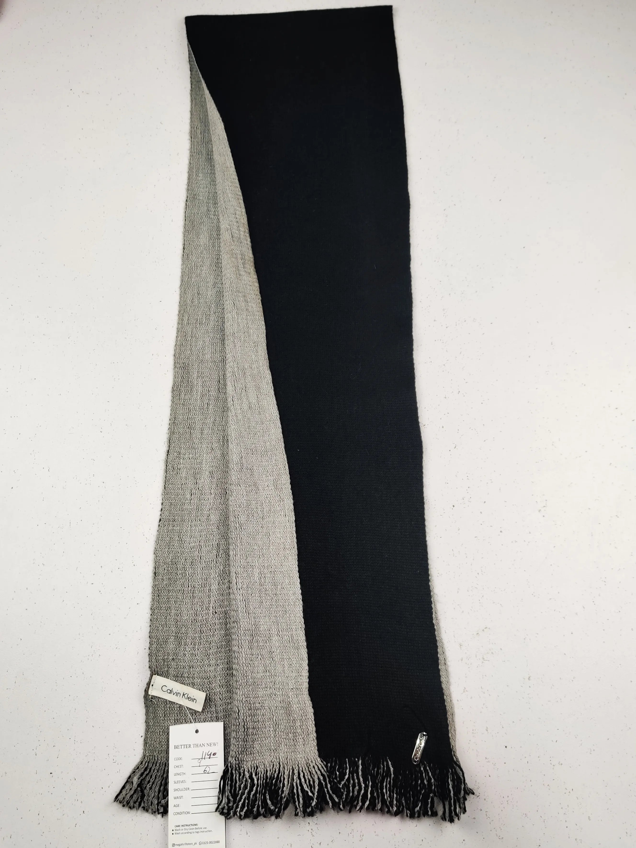 Buy online pre-used pre-loved 100% authentic & Original branded C.A.L.V.I.N K.L.E.I.N (MS-1140) available in Pakistan. Top international brands avilable.