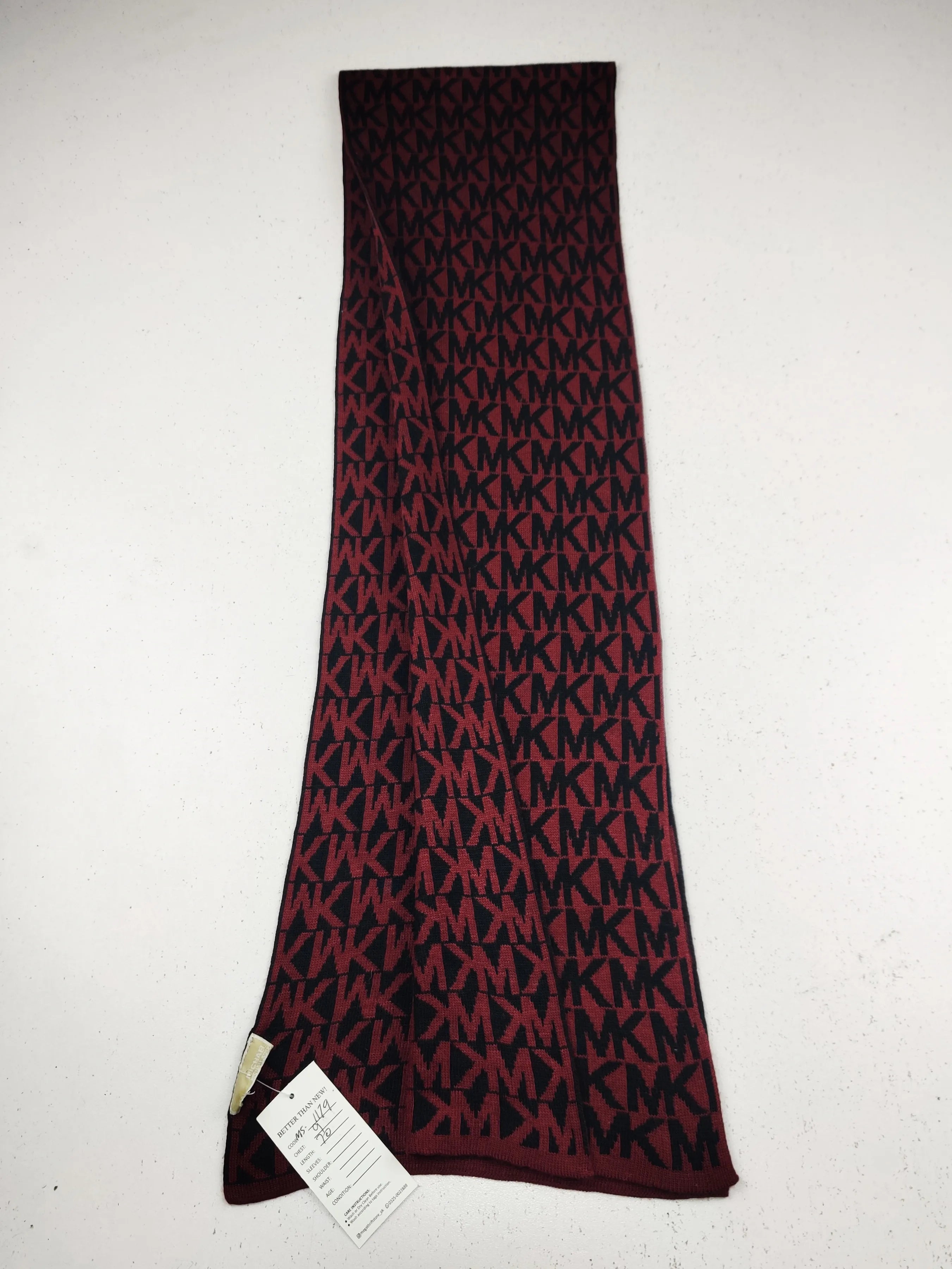 Buy online pre-used pre-loved 100% authentic & Original branded M.I.C.H.A.E.L K.O.R.S (MS-1179) available in Pakistan. Top international brands avilable.