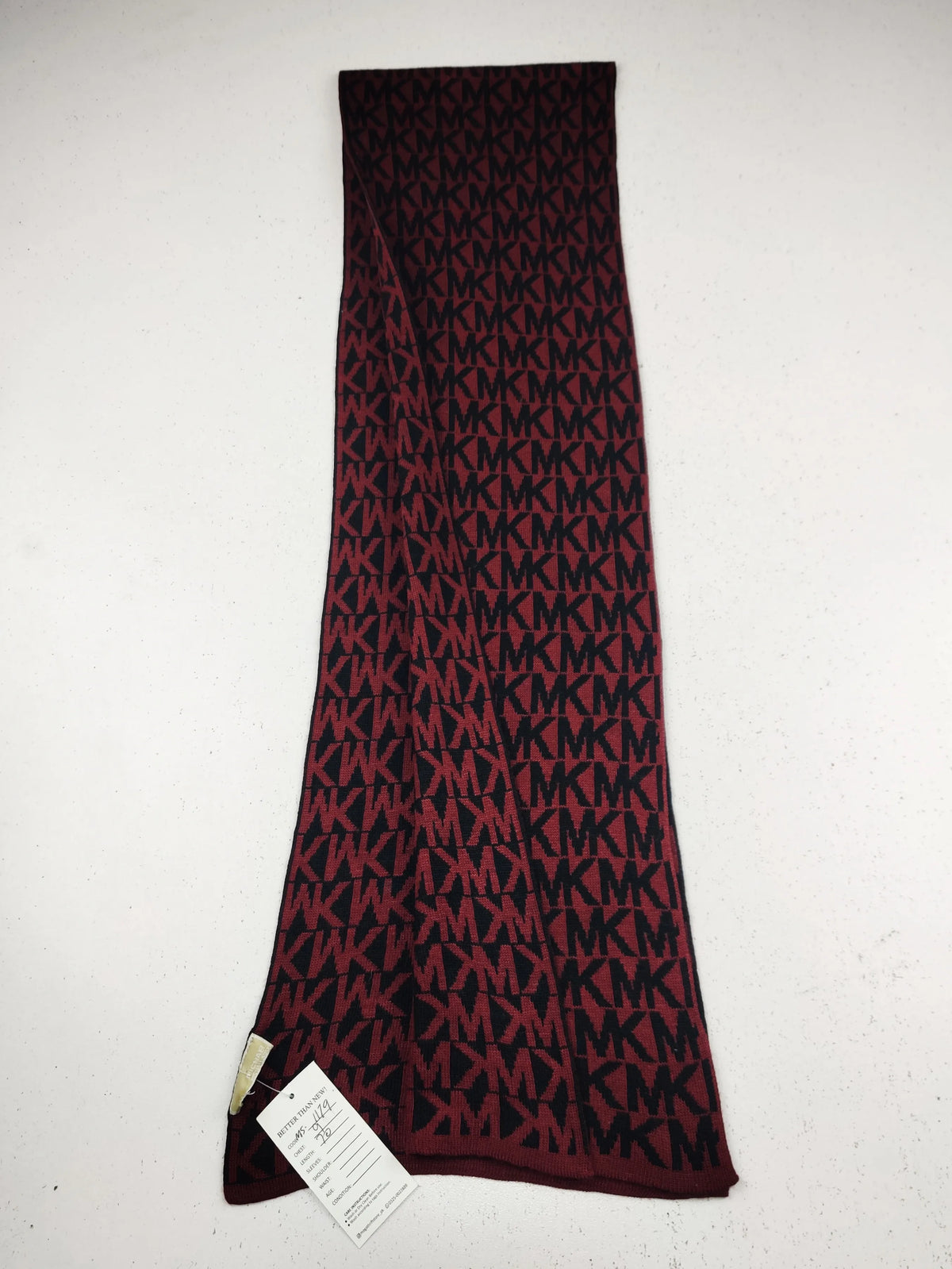Buy online pre-used pre-loved 100% authentic & Original branded M.I.C.H.A.E.L K.O.R.S (MS-1179) available in Pakistan. Top international brands avilable.
