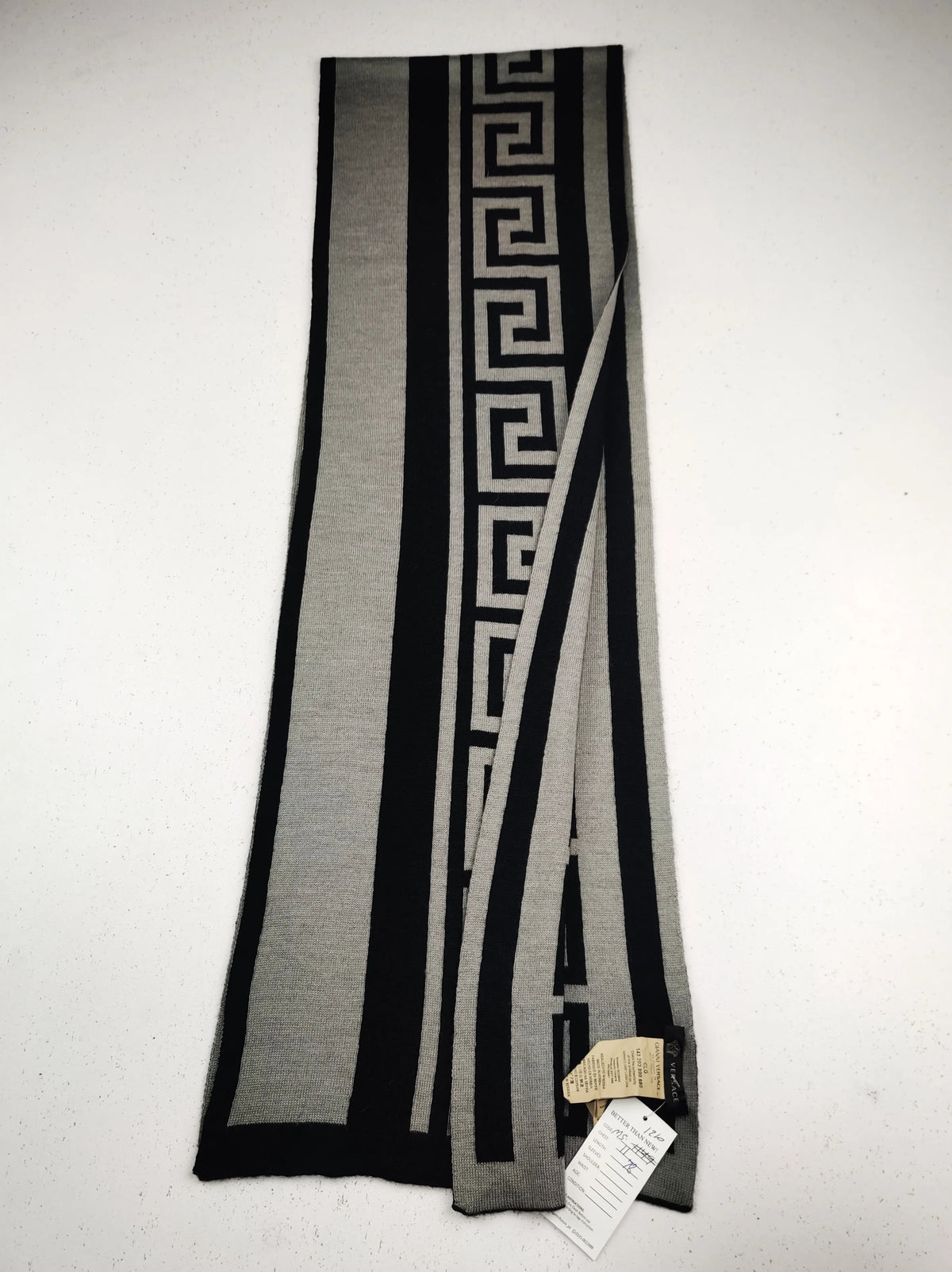 Buy online pre-used pre-loved 100% authentic & Original branded V.E.R.S.A.C.E (MS-1210) available in Pakistan. Top international brands avilable.