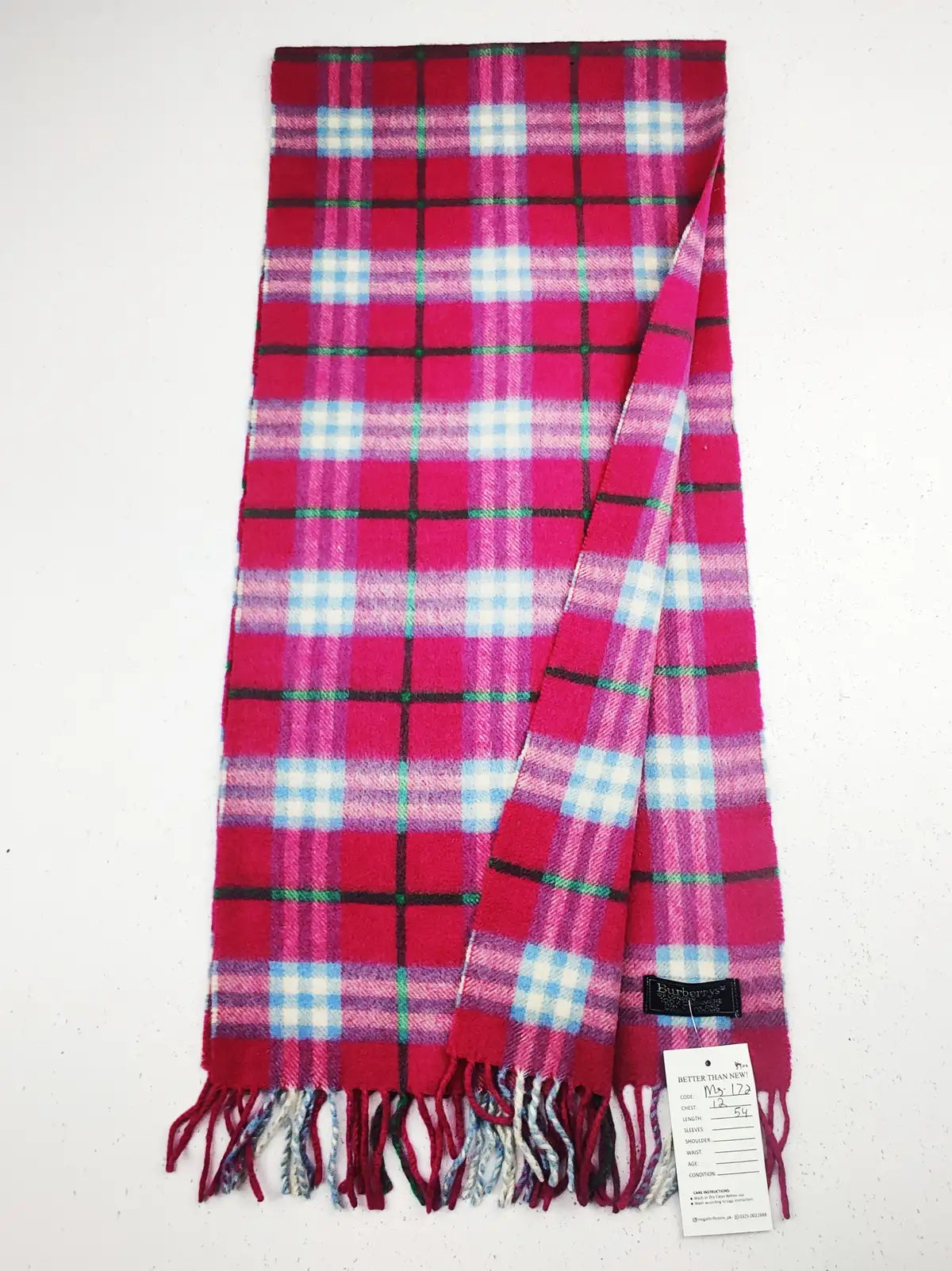 Buy online pre-used pre-loved 100% authentic & Original branded Burberry (MS-172) available in Pakistan. Top international brands avilable.