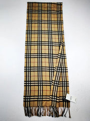 Buy online pre-used pre-loved 100% authentic & Original branded Burberry (MS-217) available in Pakistan. Top international brands avilable.