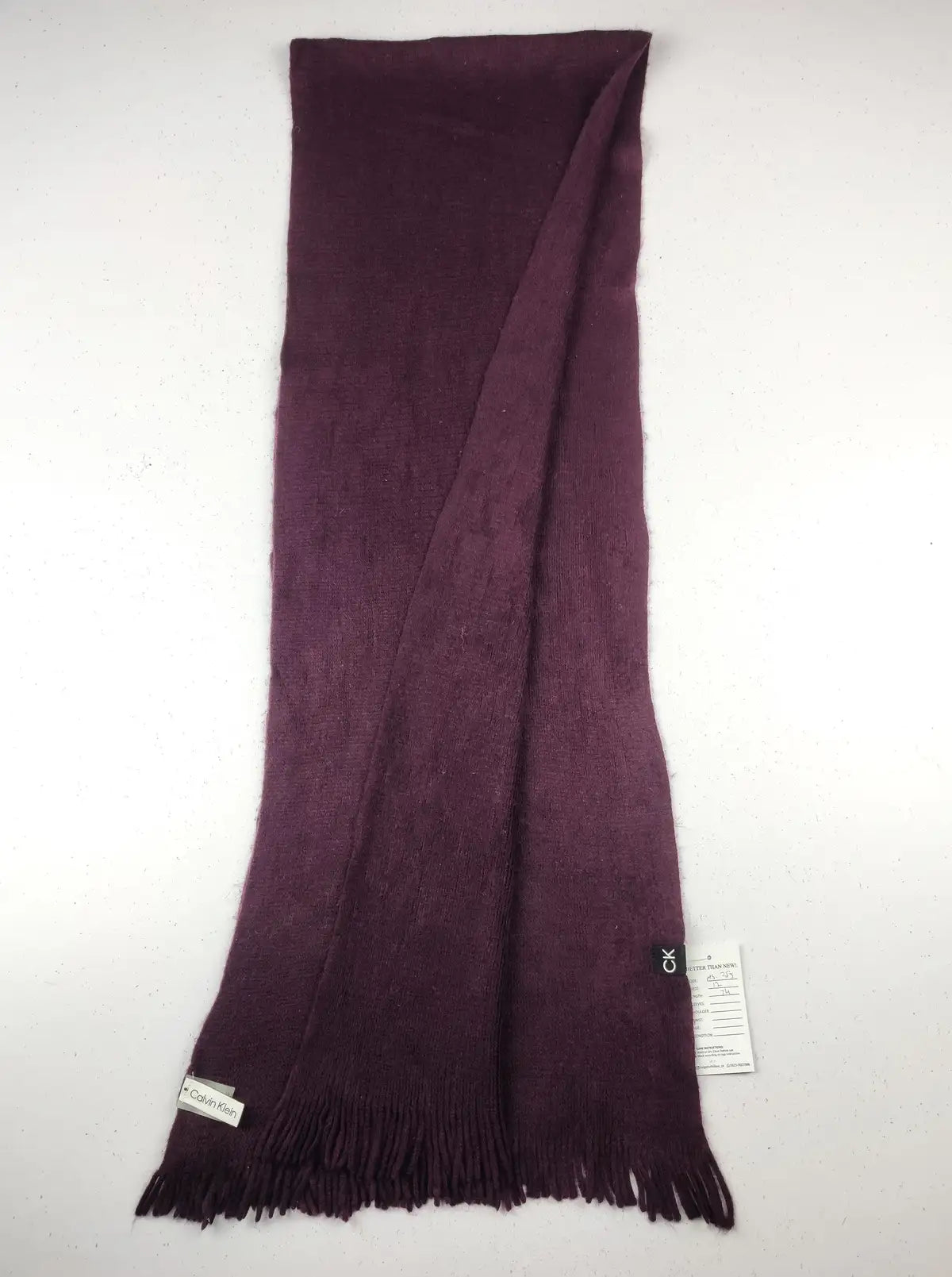 Buy online pre-used pre-loved 100% authentic & Original branded Calvin Klein (MS-253) available in Pakistan. Top international brands avilable.