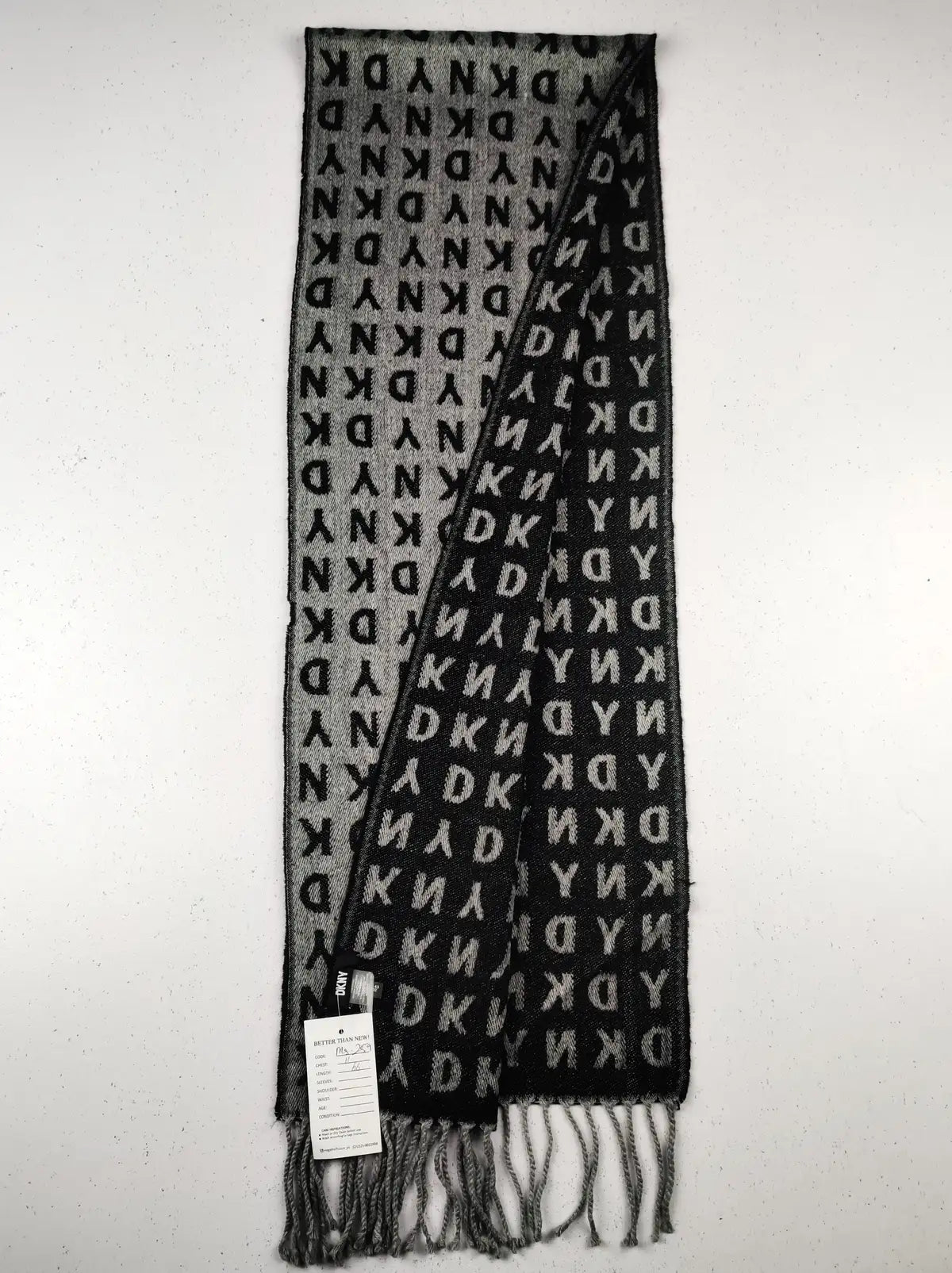 Buy online pre-used pre-loved 100% authentic & Original branded Dkny (MS-259) available in Pakistan. Top international brands avilable.