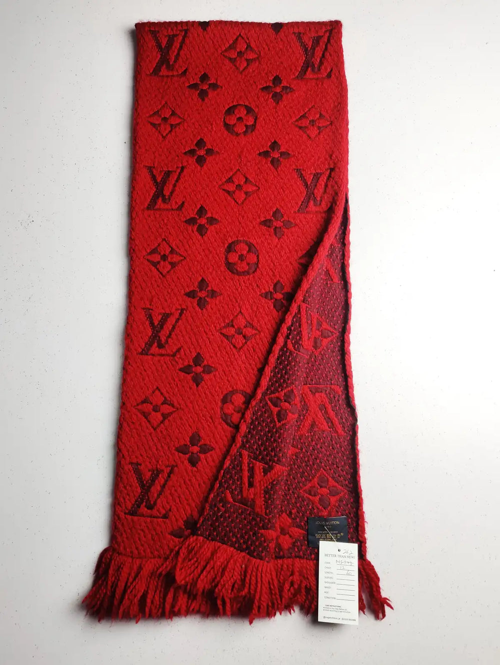 Buy online pre-used pre-loved 100% authentic & Original branded Louis Vuitton (MS-262) available in Pakistan. Top international brands avilable.