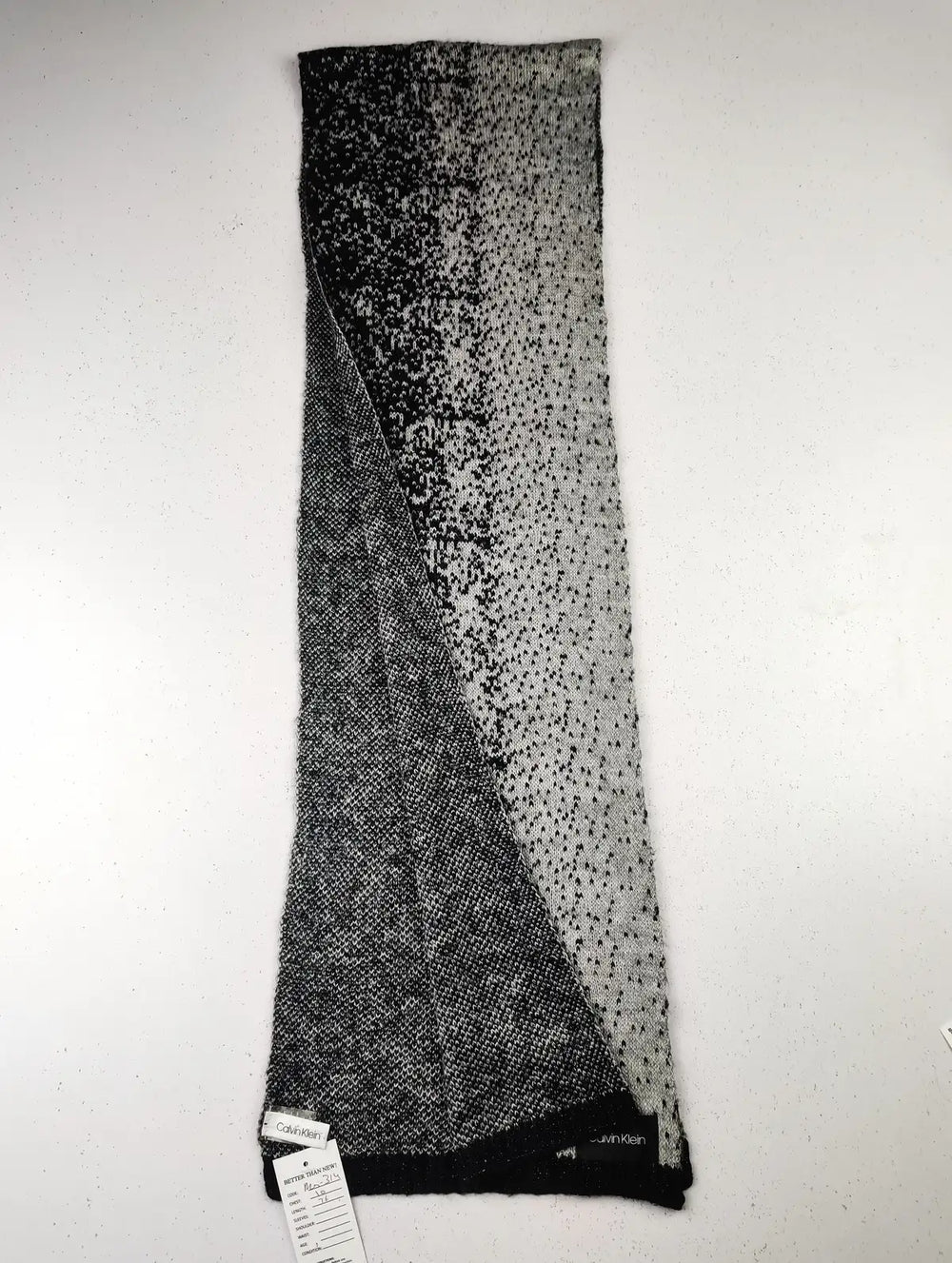 Buy online pre-used pre-loved 100% authentic & Original branded Calvin Klein (MS-314) available in Pakistan. Top international brands avilable.