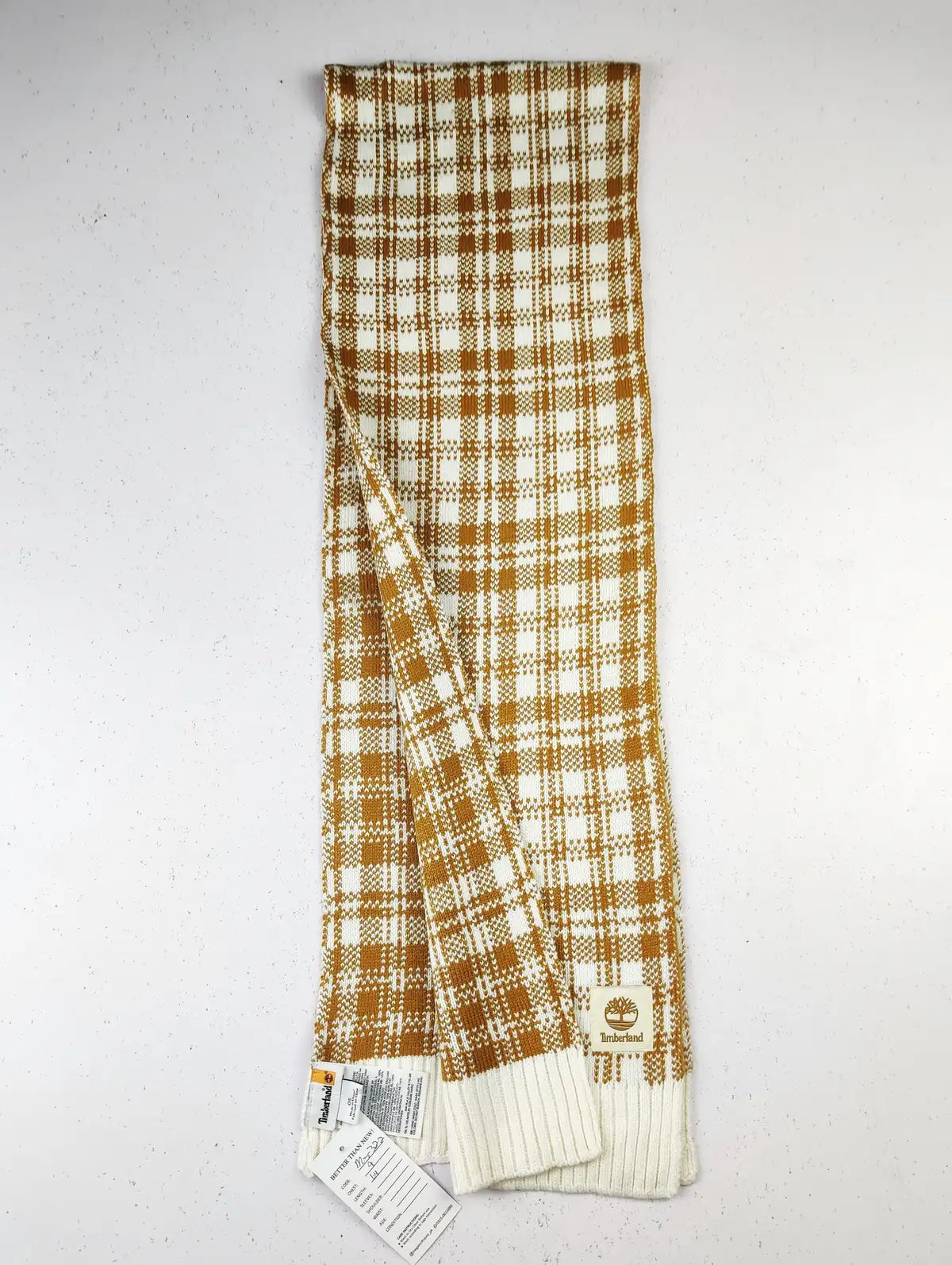 Buy online pre-used pre-loved 100% authentic & Original branded Timberland (MS-322) available in Pakistan. Top international brands avilable.