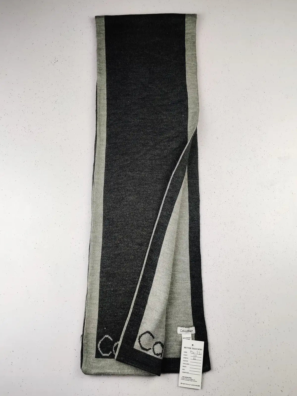 Buy online pre-used pre-loved 100% authentic & Original branded Calvin Klein (MS-331) available in Pakistan. Top international brands avilable.