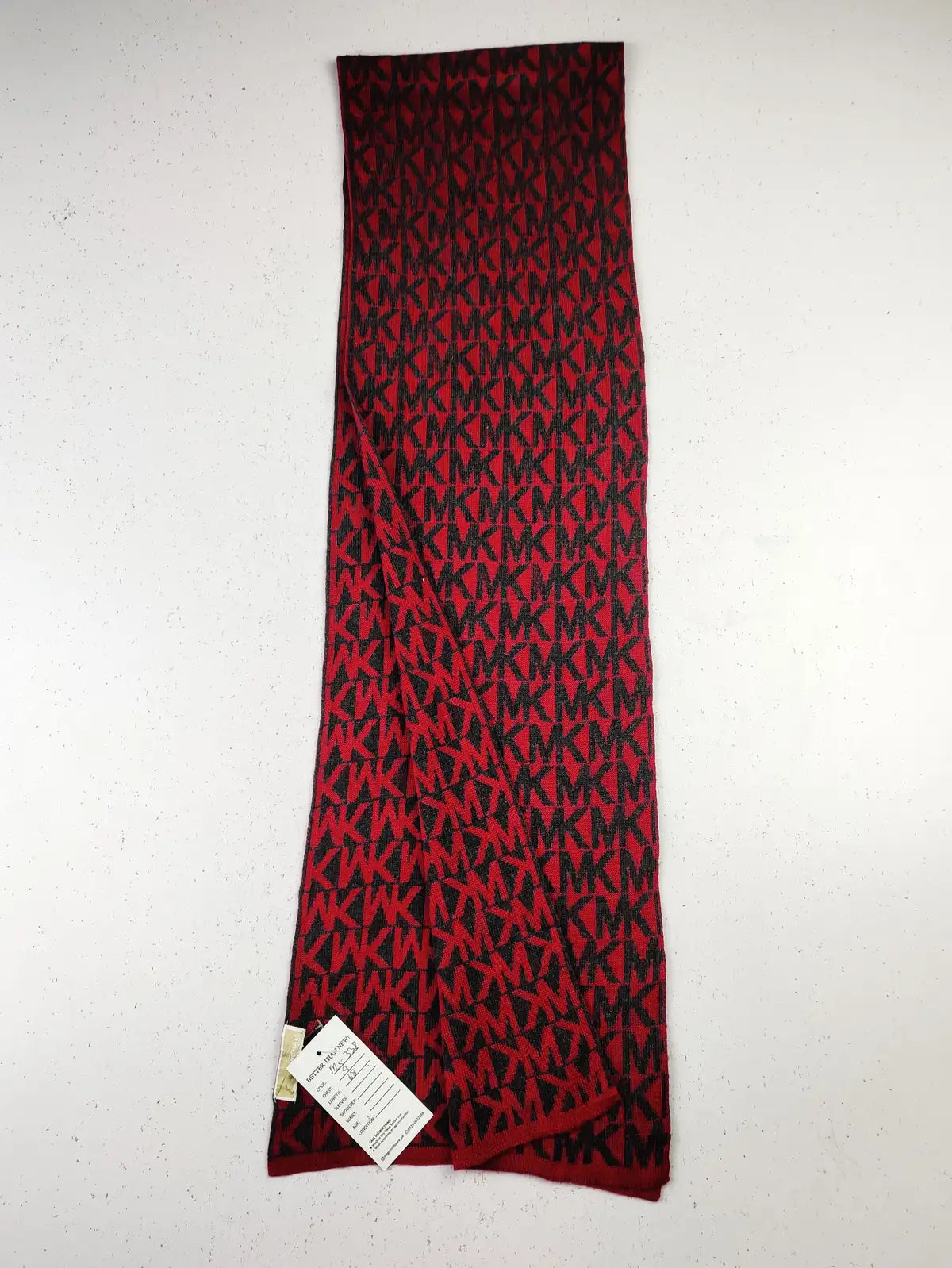 Buy online pre-used pre-loved 100% authentic & Original branded Michael Kors (MS-338) available in Pakistan. Top international brands avilable.