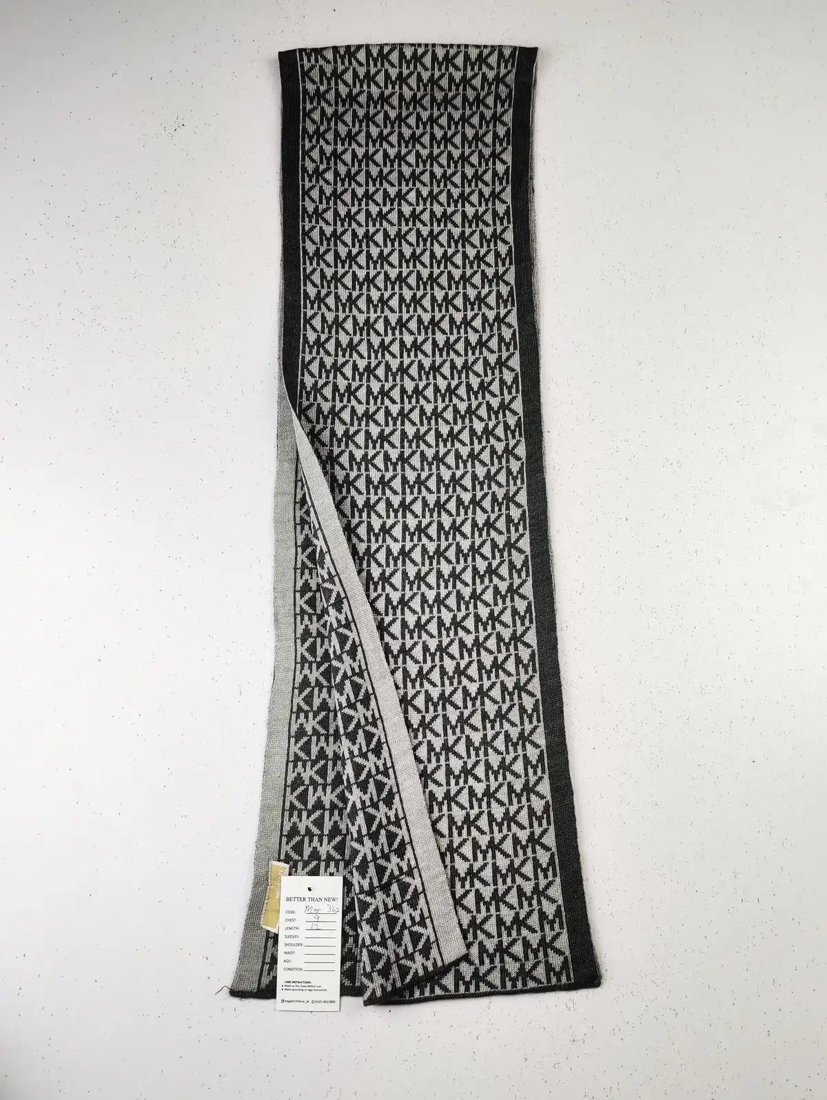 Buy online pre-used pre-loved 100% authentic & Original branded Michael Kors (MS-362) available in Pakistan. Top international brands avilable.