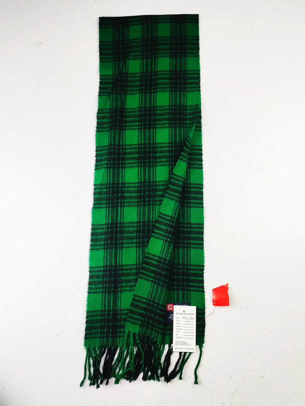 Buy online pre-used pre-loved 100% authentic & Original branded Chaps (MS-366) available in Pakistan. Top international brands avilable.