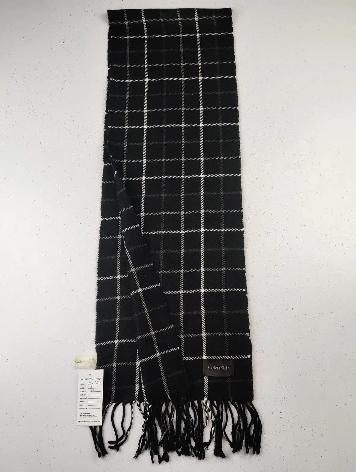 Buy online pre-used pre-loved 100% authentic & Original branded Calvin Klein (MS-374) available in Pakistan. Top international brands avilable.