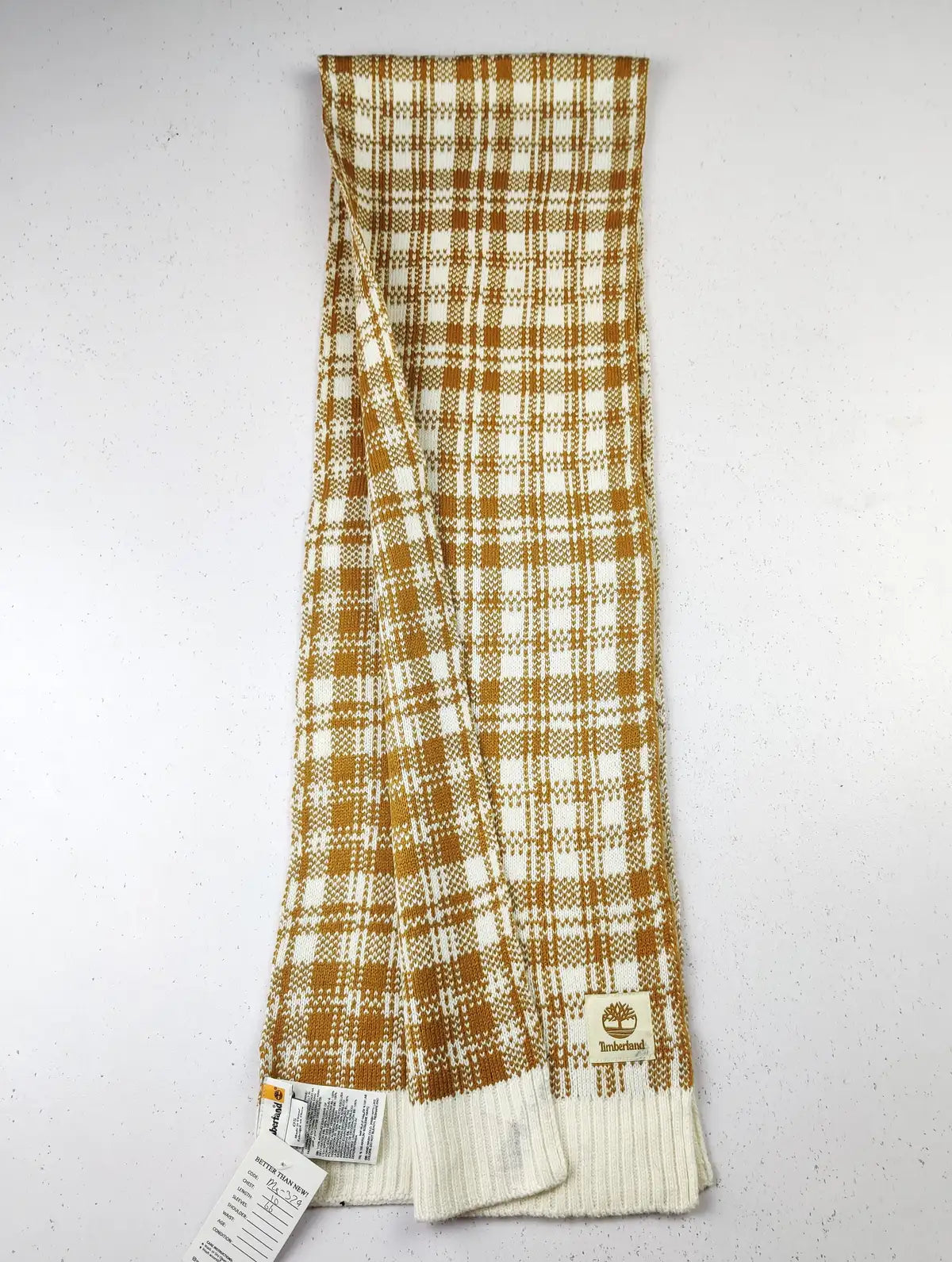 Buy online pre-used pre-loved 100% authentic & Original branded Timberland (MS-379) available in Pakistan. Top international brands avilable.