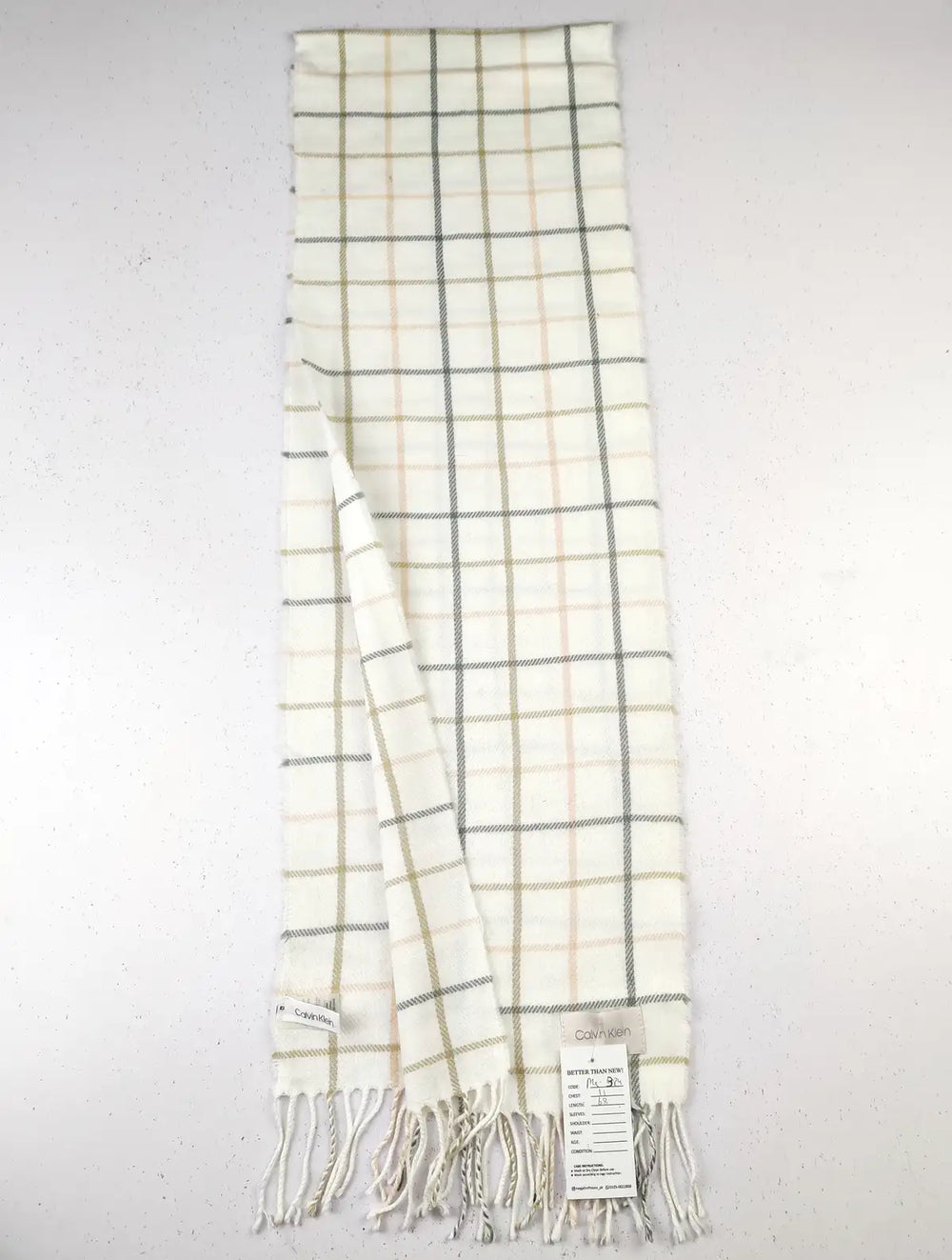 Buy online pre-used pre-loved 100% authentic & Original branded Calvin Klein (MS-384) available in Pakistan. Top international brands avilable.