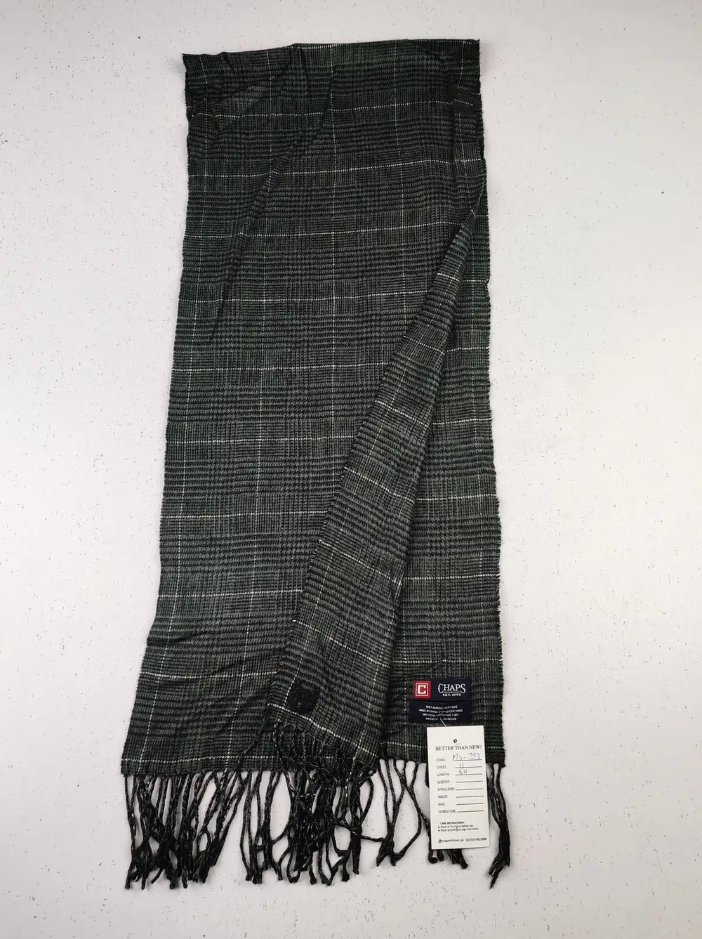 Buy online pre-used pre-loved 100% authentic & Original branded Chaps (MS-393) available in Pakistan. Top international brands avilable.