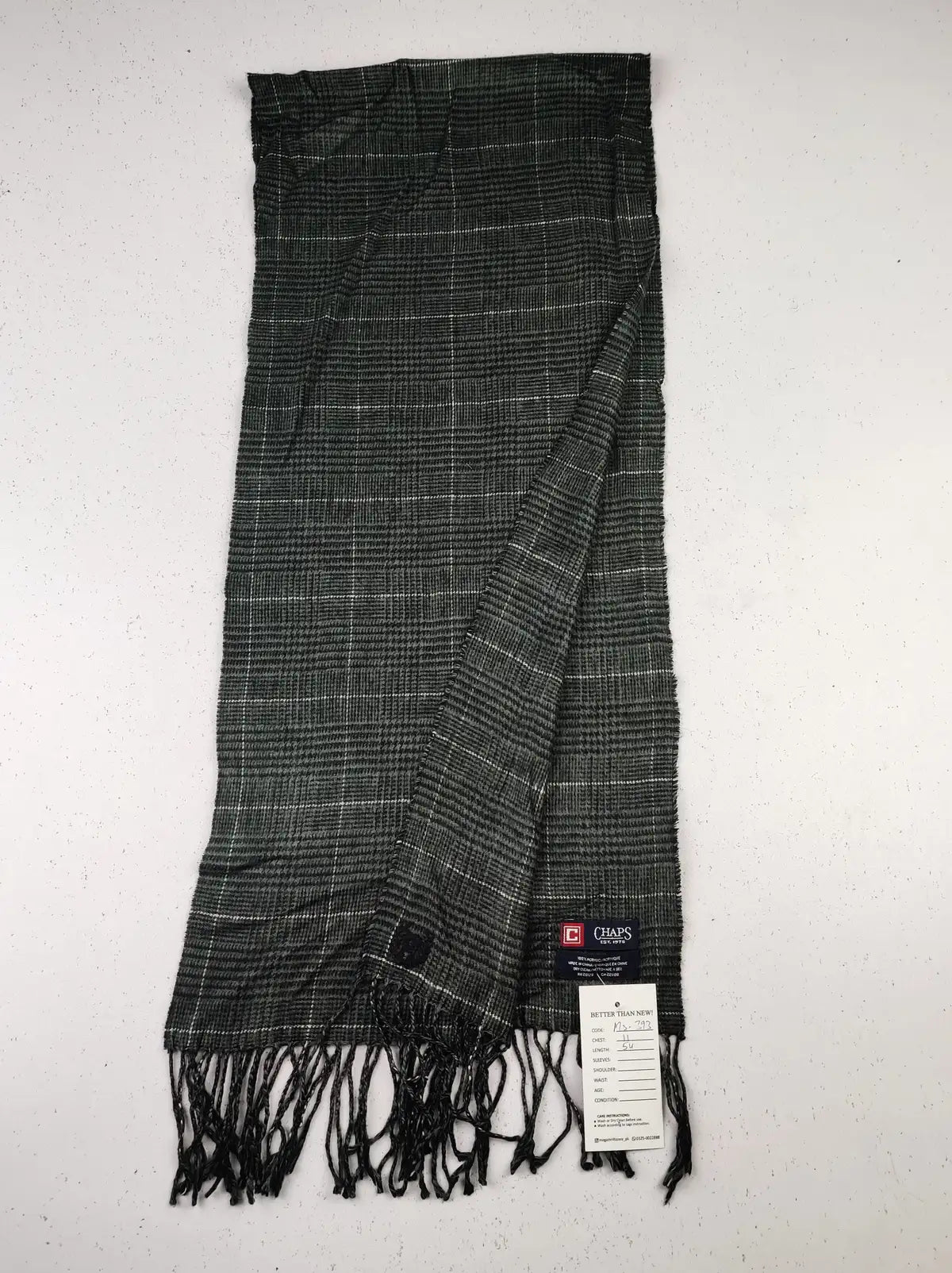 Buy online pre-used pre-loved 100% authentic & Original branded Chaps (MS-393) available in Pakistan. Top international brands avilable.