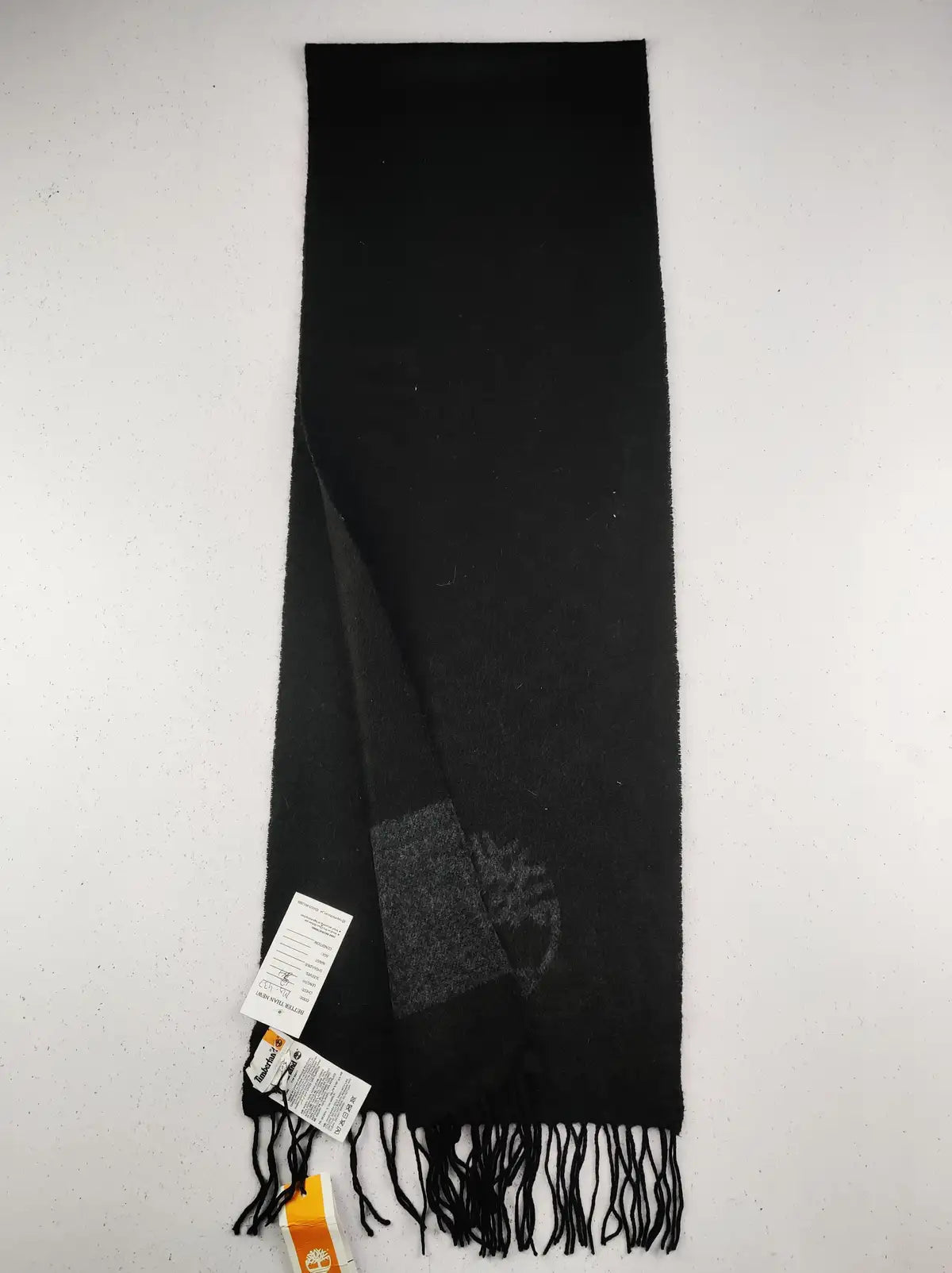 Buy online pre-used pre-loved 100% authentic & Original branded Timberland (MS-437) available in Pakistan. Top international brands avilable.