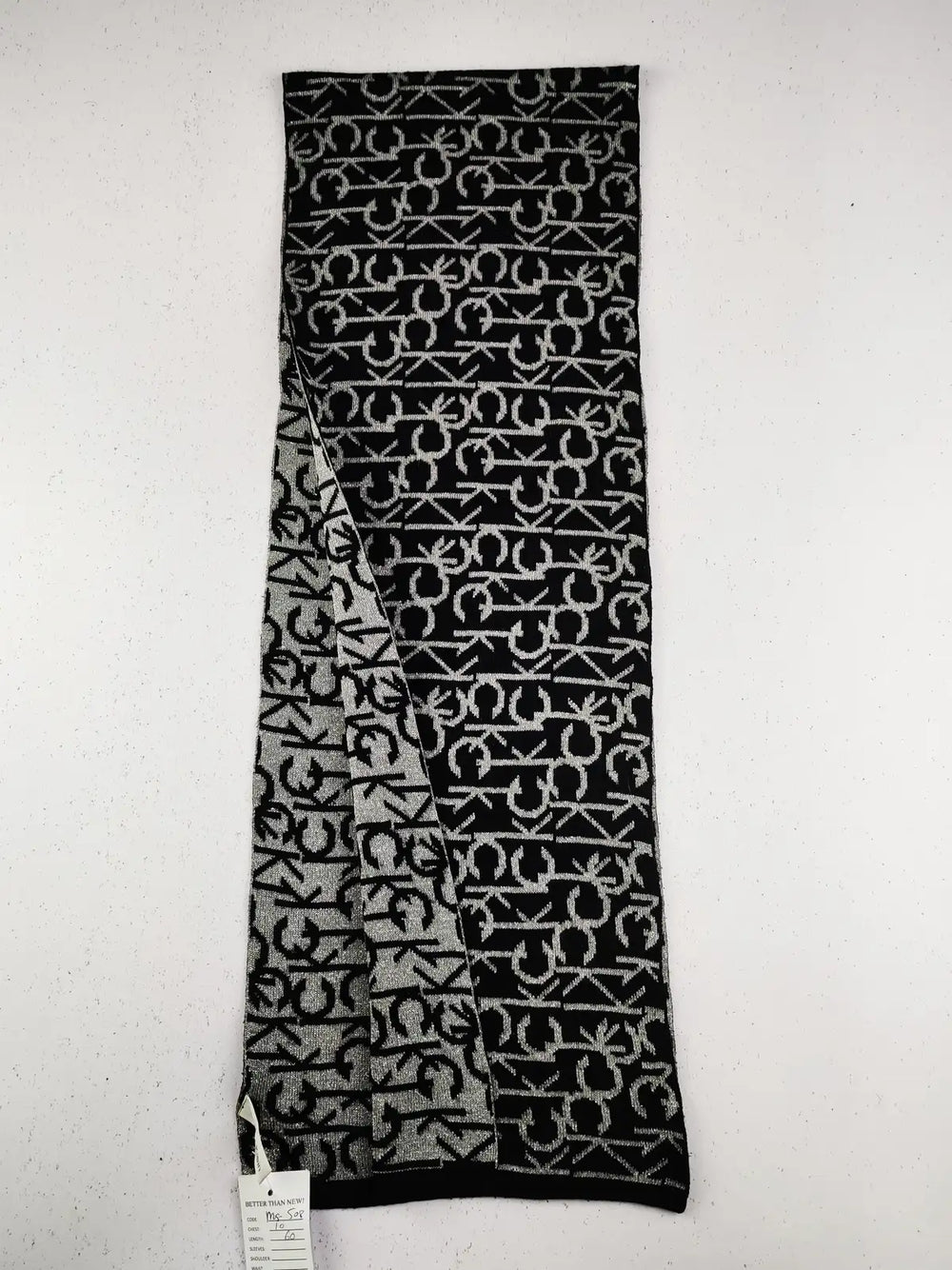 Buy online pre-used pre-loved 100% authentic & Original branded Calvin Klein (MS-508) available in Pakistan. Top international brands avilable.