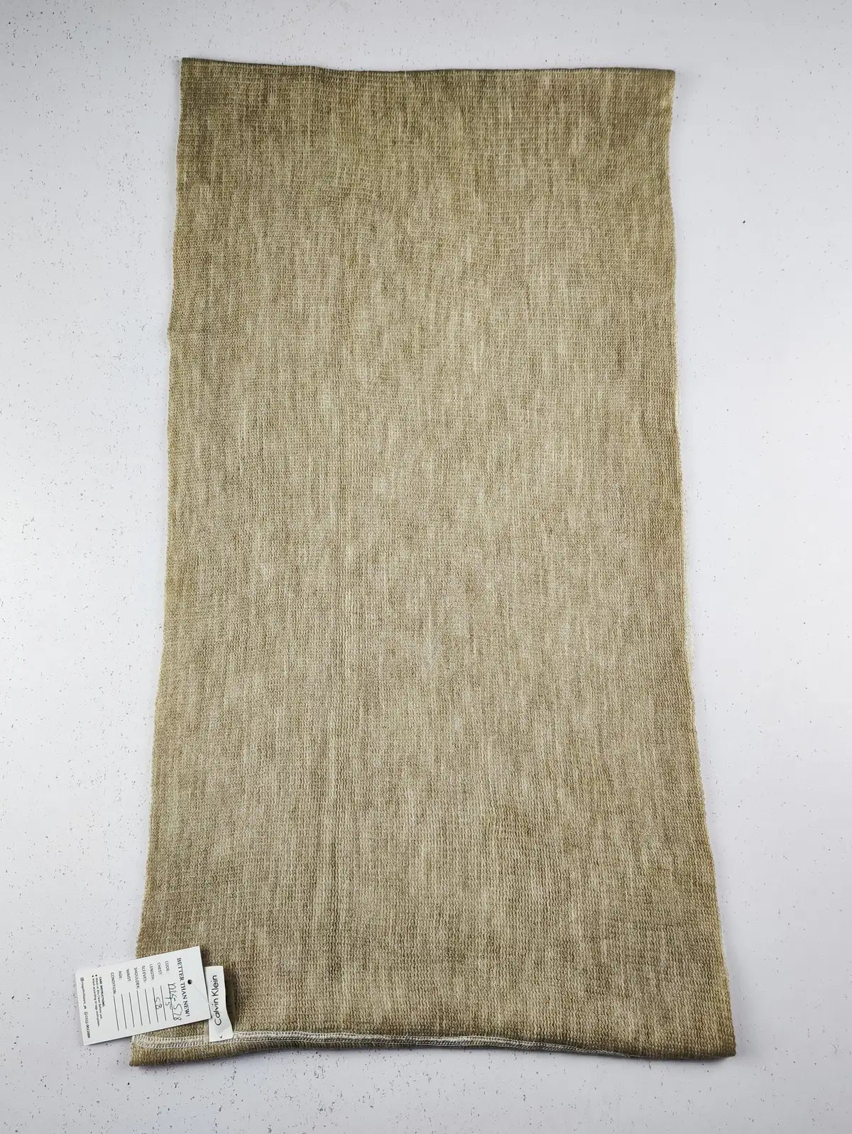 Buy online pre-used pre-loved 100% authentic & Original branded Calvin Klein (MS-578) available in Pakistan. Top international brands avilable.