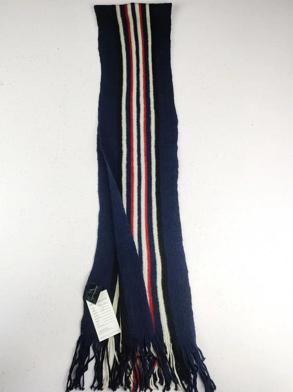 Buy online pre-used pre-loved 100% authentic & Original branded Tommy Hilfiger (MS-641) available in Pakistan. Top international brands avilable.