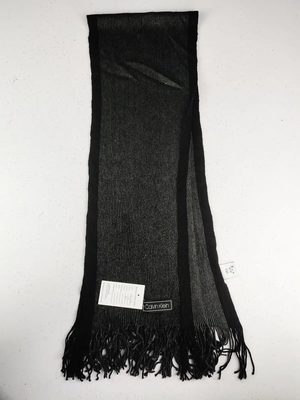 Buy online pre-used pre-loved 100% authentic & Original branded Calvin Klein (MS-646) available in Pakistan. Top international brands avilable.