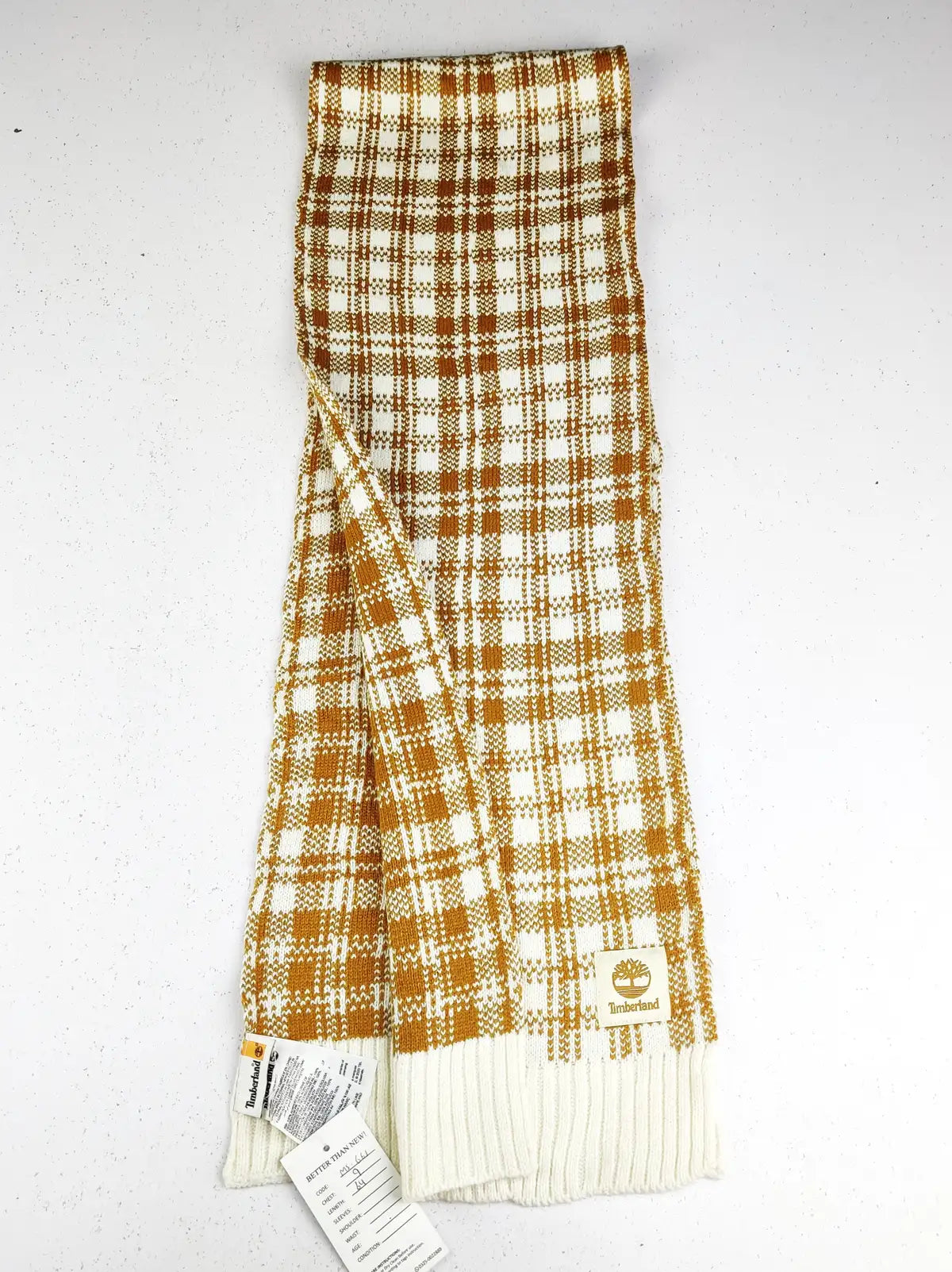 Buy online pre-used pre-loved 100% authentic & Original branded Timberland (MS-661) available in Pakistan. Top international brands avilable.