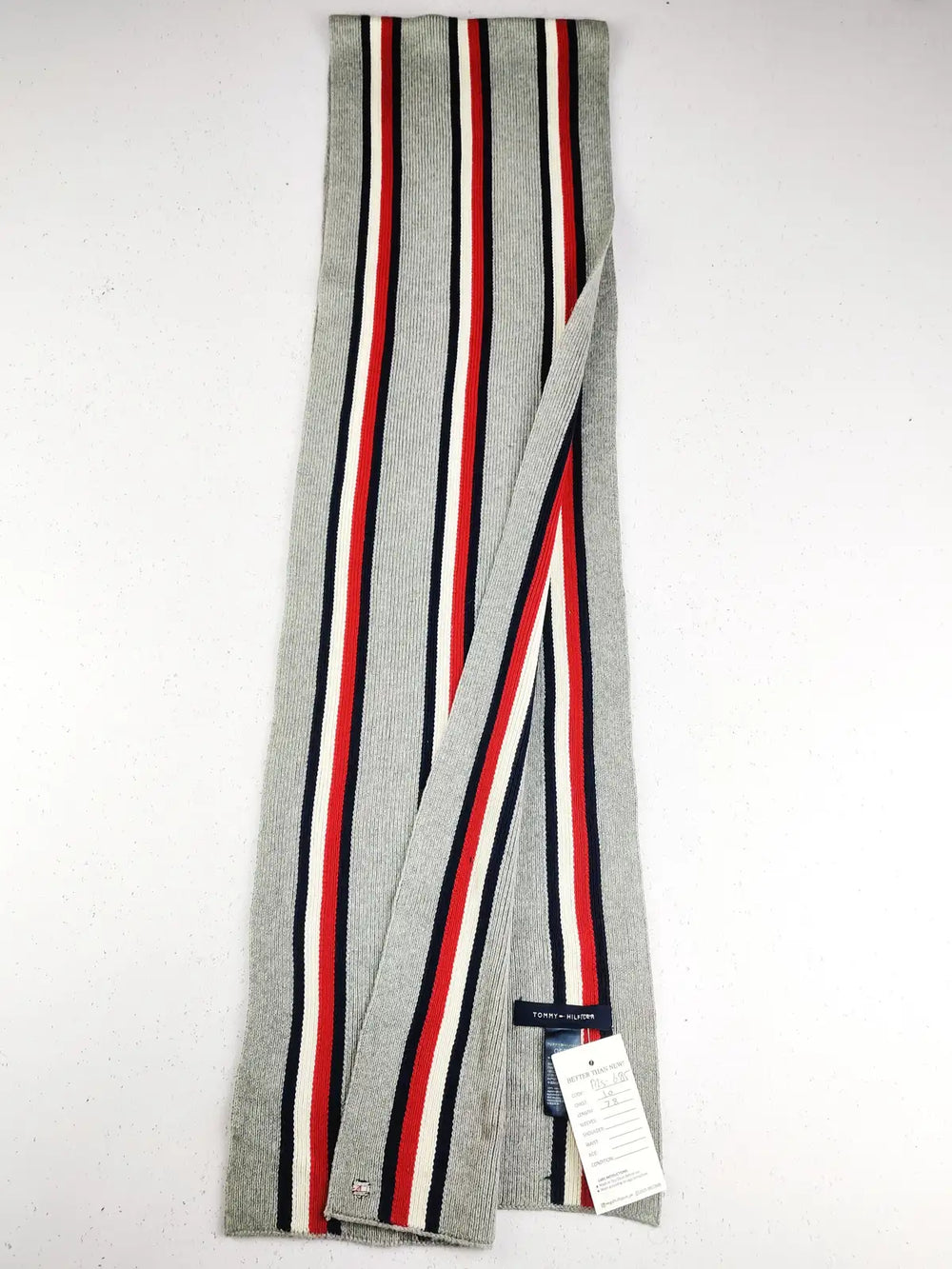 Buy online pre-used pre-loved 100% authentic & Original branded Tommy Hilfiger (MS-685) available in Pakistan. Top international brands avilable.