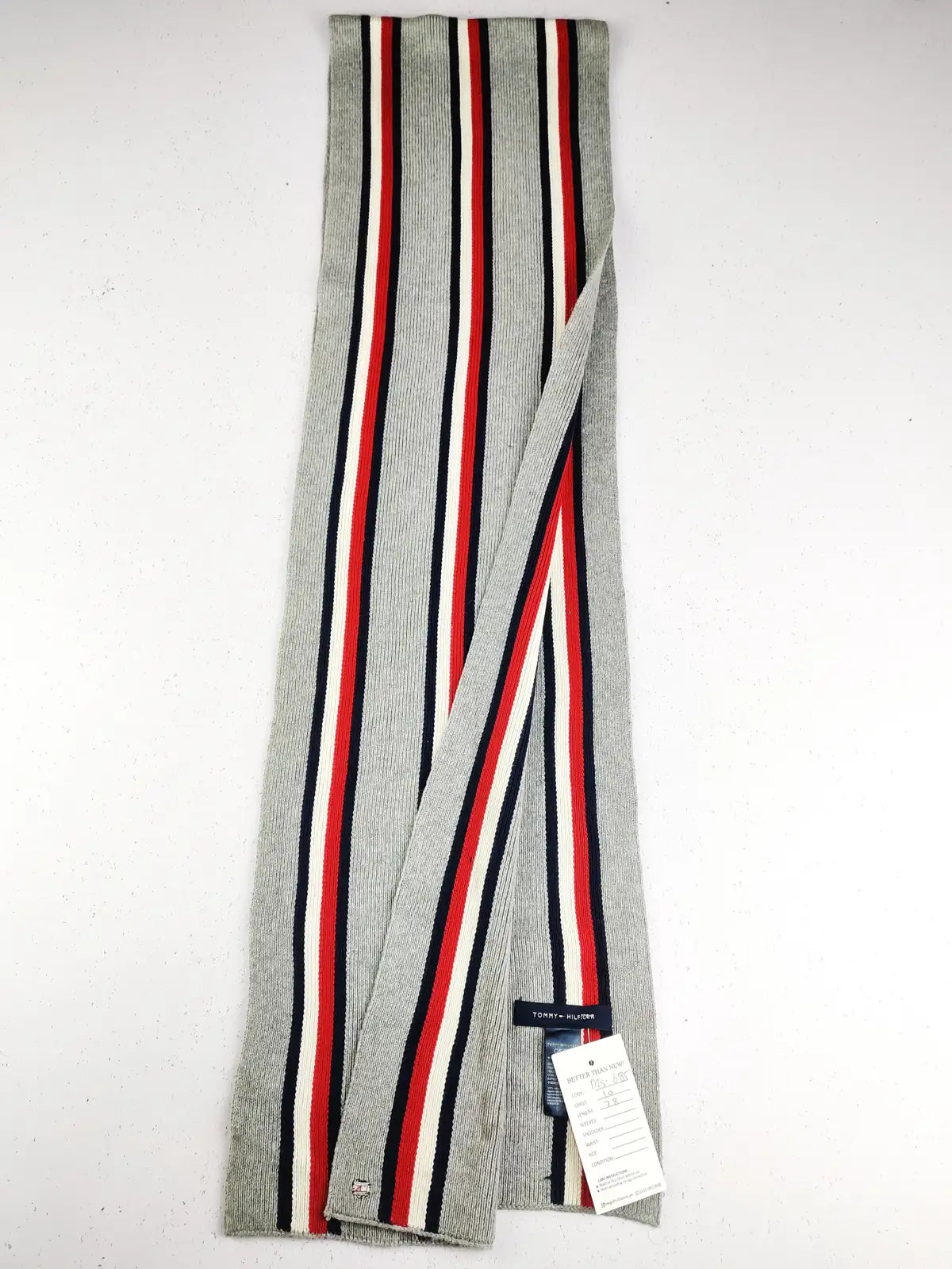 Buy online pre-used pre-loved 100% authentic & Original branded Tommy Hilfiger (MS-685) available in Pakistan. Top international brands avilable.