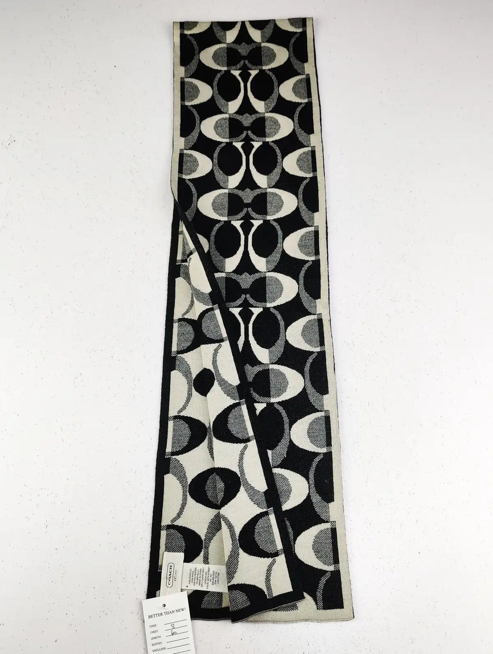 Buy online pre-used pre-loved 100% authentic & Original branded Coach (MS-719) available in Pakistan. Top international brands avilable.