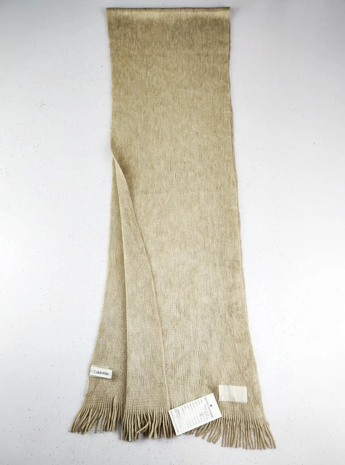 Buy online pre-used pre-loved 100% authentic & Original branded Calvin Klein (MS-771) available in Pakistan. Top international brands avilable.