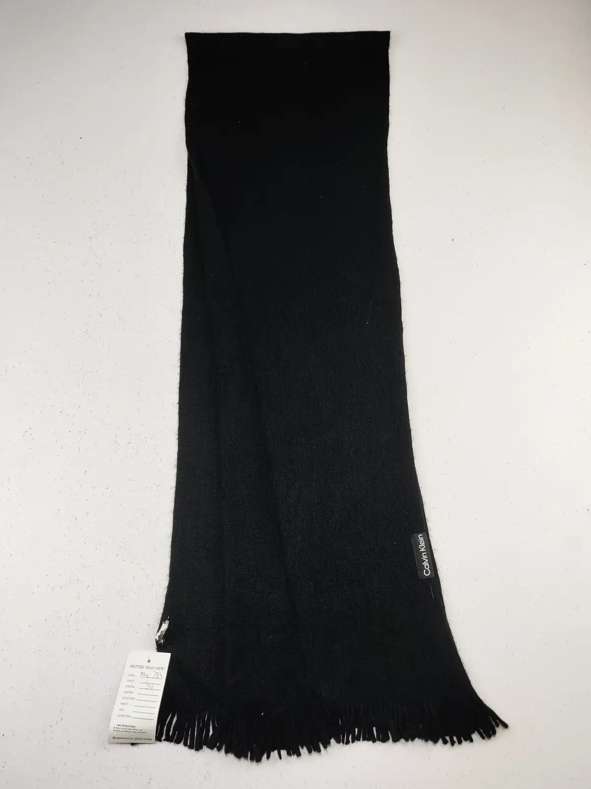 Buy online pre-used pre-loved 100% authentic & Original branded Calvin Klein (MS-784) available in Pakistan. Top international brands avilable.