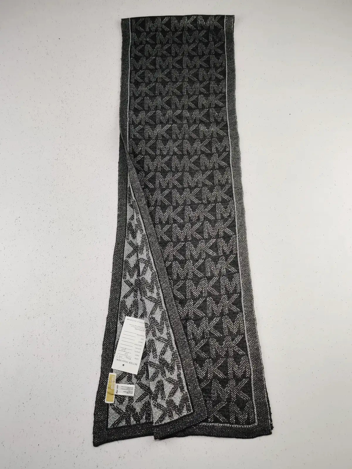 Buy online pre-used pre-loved 100% authentic & Original branded Calvin Klein (MS-797) available in Pakistan. Top international brands avilable.