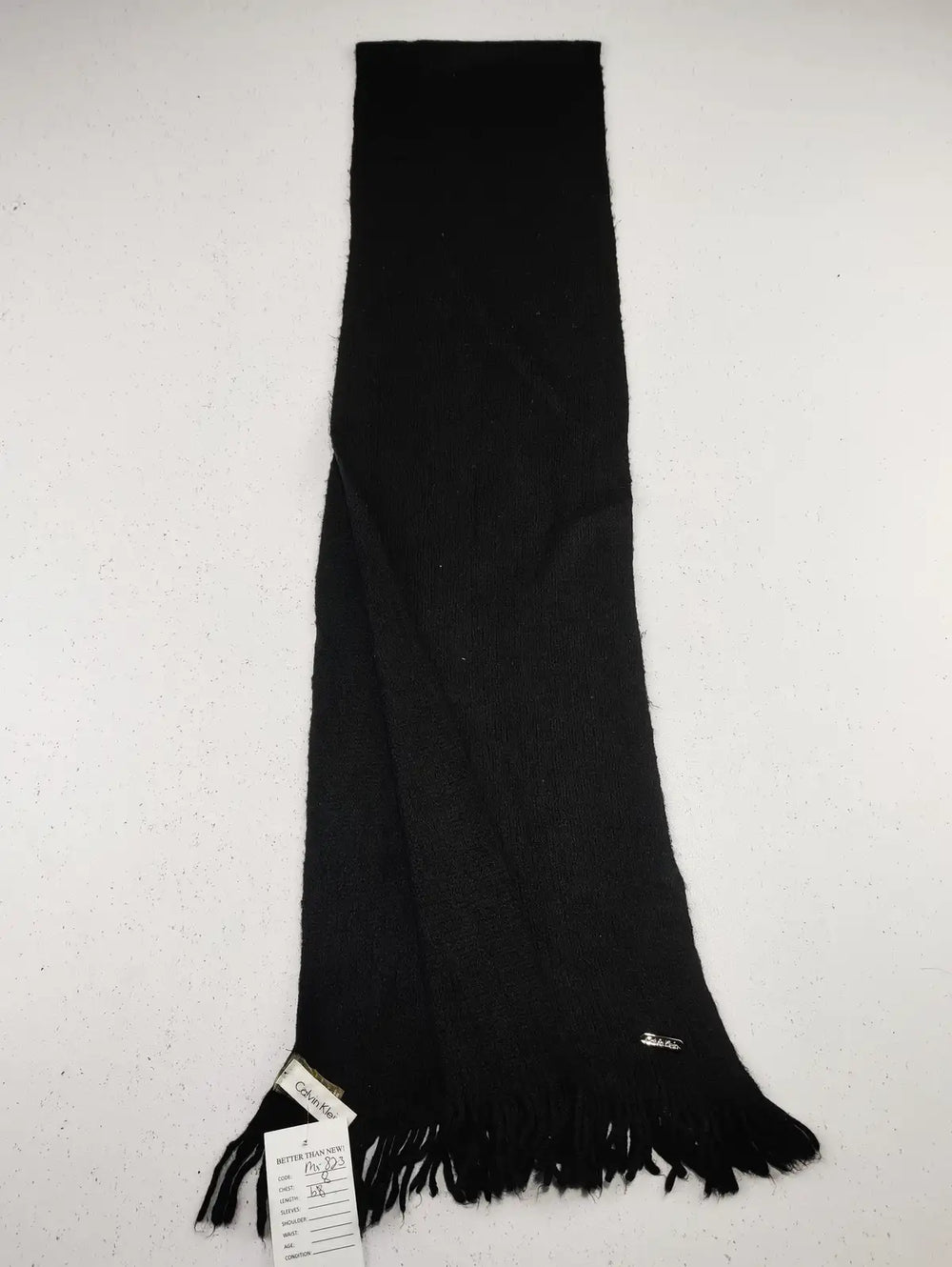 Buy online pre-used pre-loved 100% authentic & Original branded Calvin Klein (MS-823) available in Pakistan. Top international brands avilable.