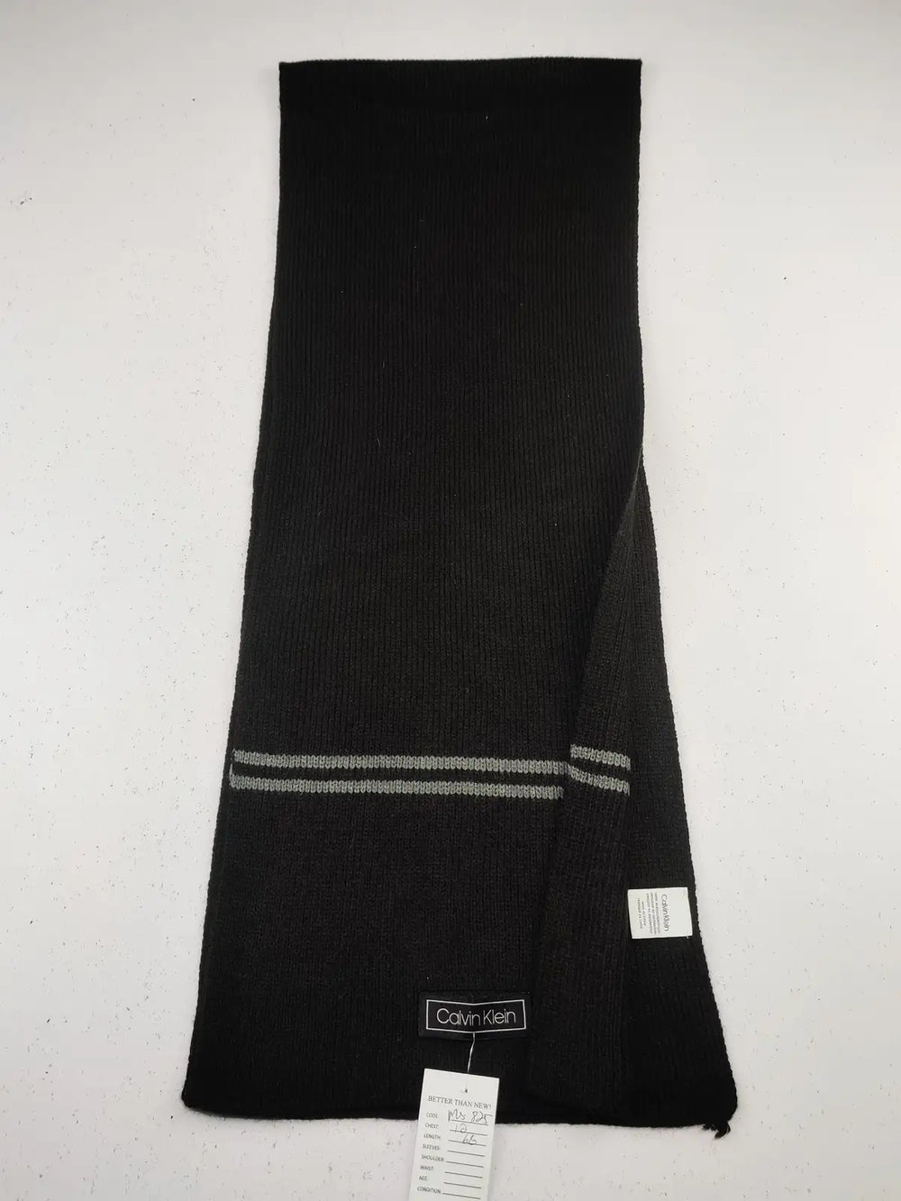 Buy online pre-used pre-loved 100% authentic & Original branded Calvin Klein (MS-825) available in Pakistan. Top international brands avilable.