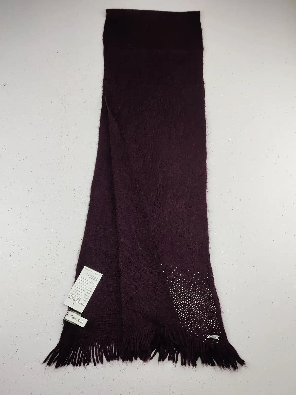 Buy online pre-used pre-loved 100% authentic & Original branded Calvin Klein (MS-855) available in Pakistan. Top international brands avilable.