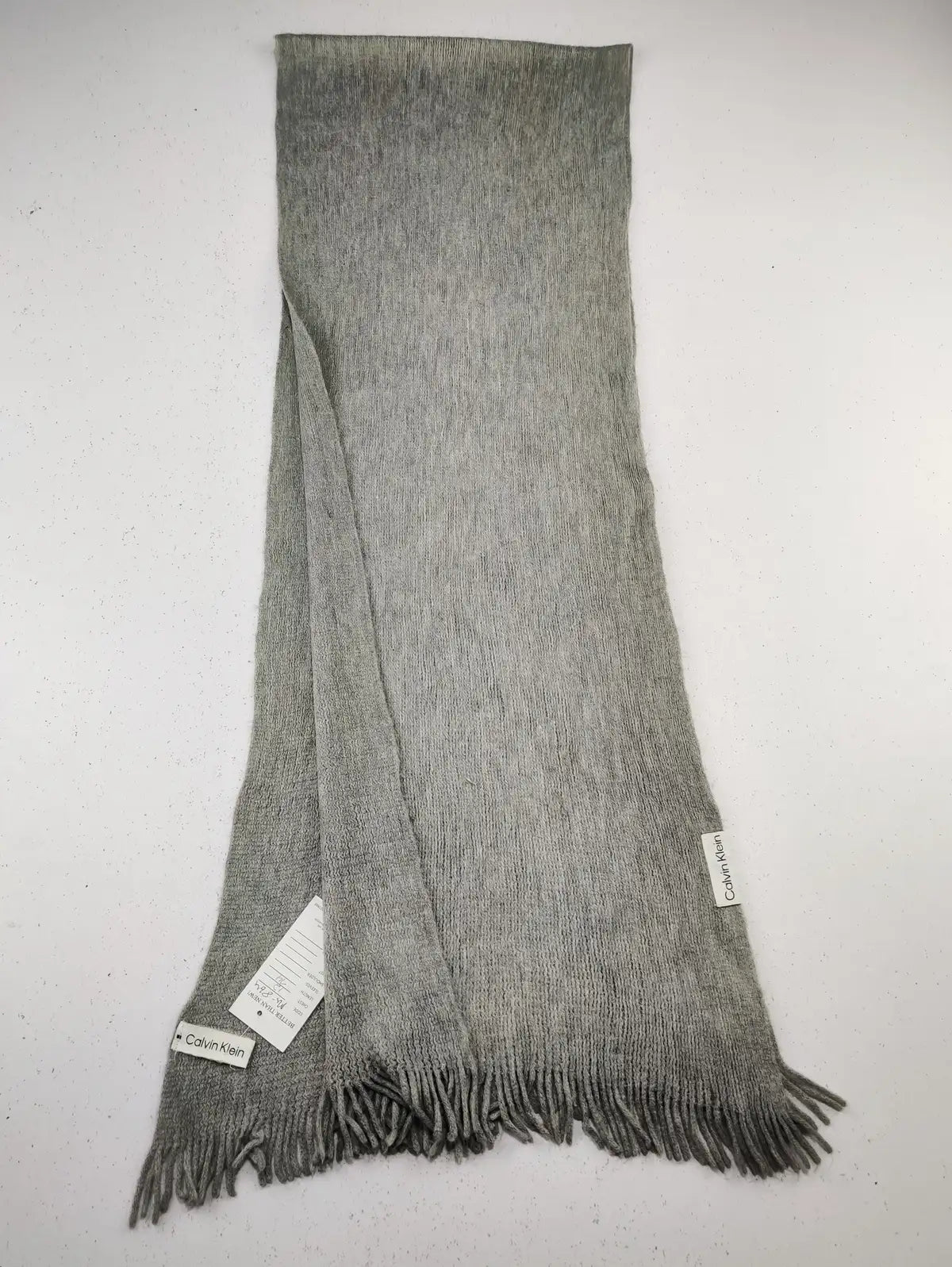 Buy online pre-used pre-loved 100% authentic & Original branded Calvin Klein (MS-864) available in Pakistan. Top international brands avilable.