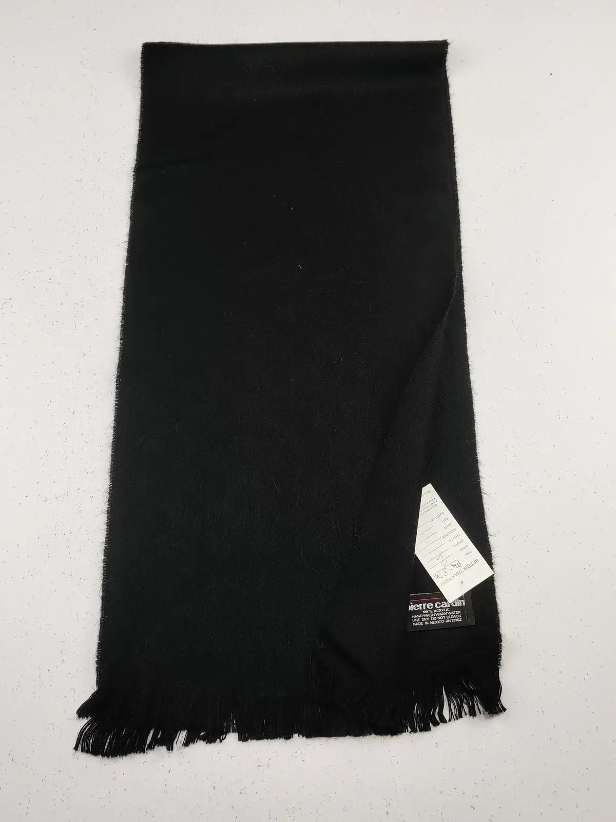 Buy online pre-used pre-loved 100% authentic & Original branded Pierre Cardin (MS-870) available in Pakistan. Top international brands avilable.