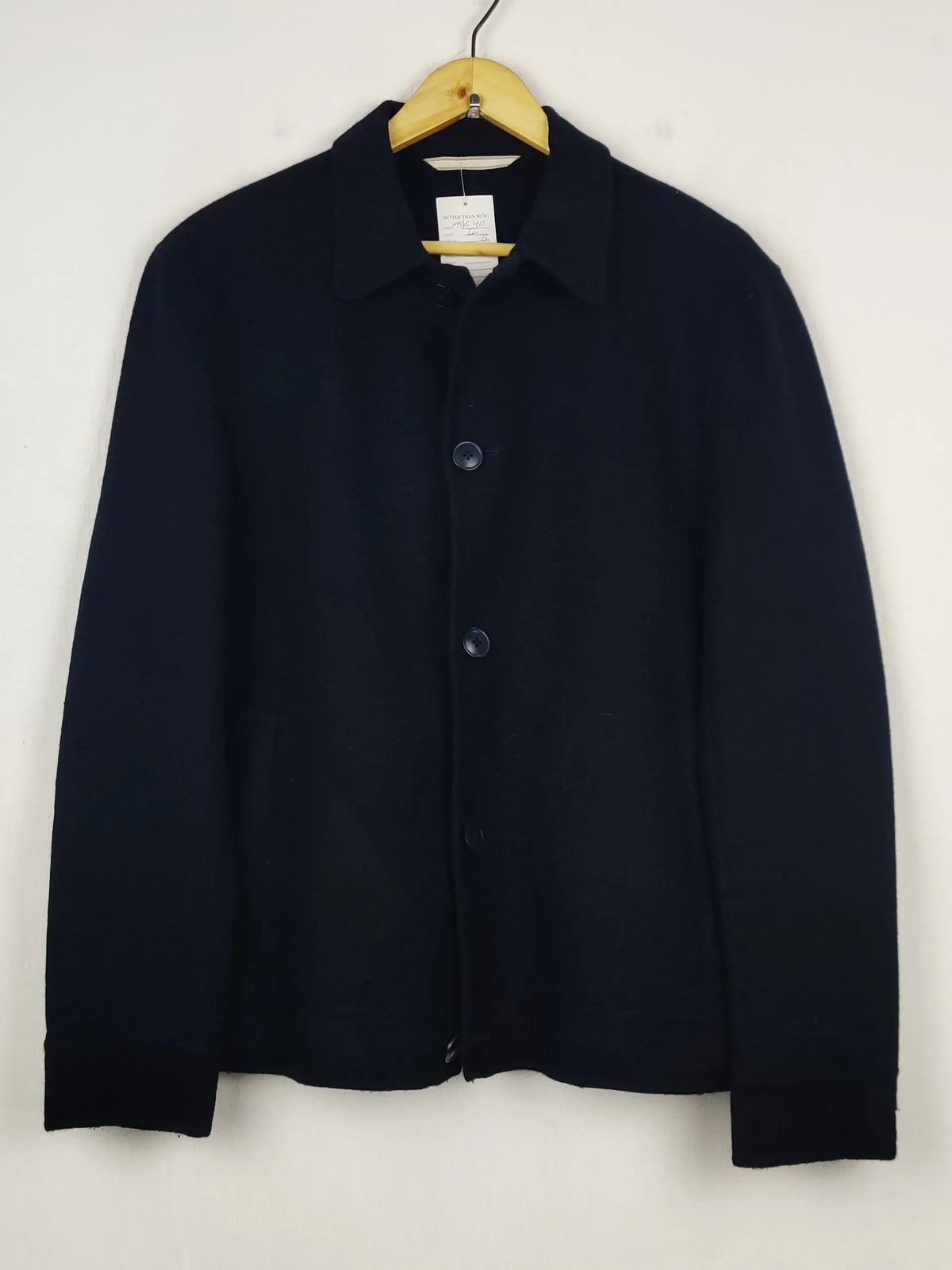 Buy online pre-used pre-loved 100% authentic & Original branded T.E.D B.A.K.E.R (MSK-40) available in Pakistan. Top international brands avilable.