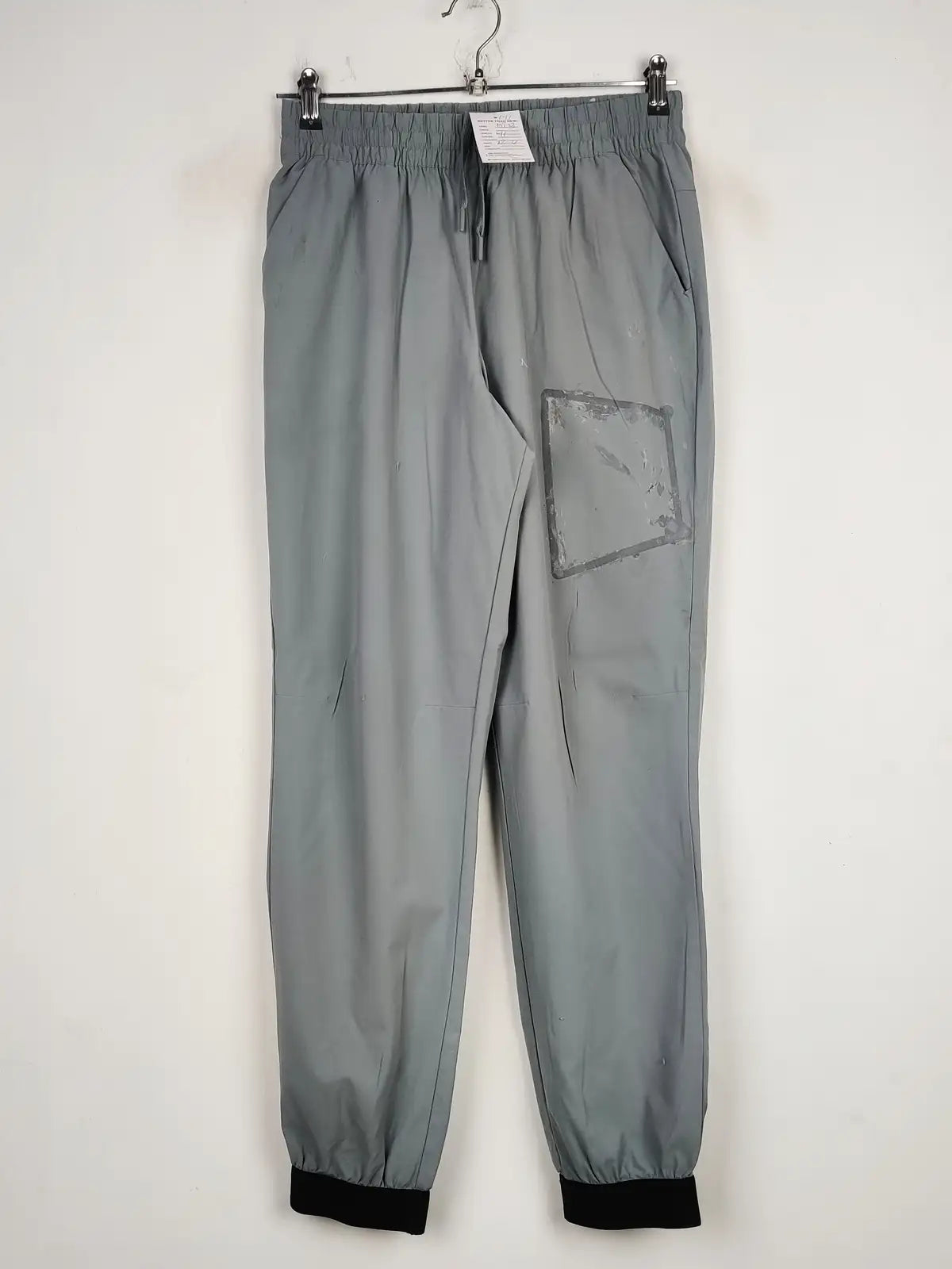 Buy online pre-used pre-loved 100% authentic & Original branded Berghaus (MT-1013) available in Pakistan. Top international brands avilable.