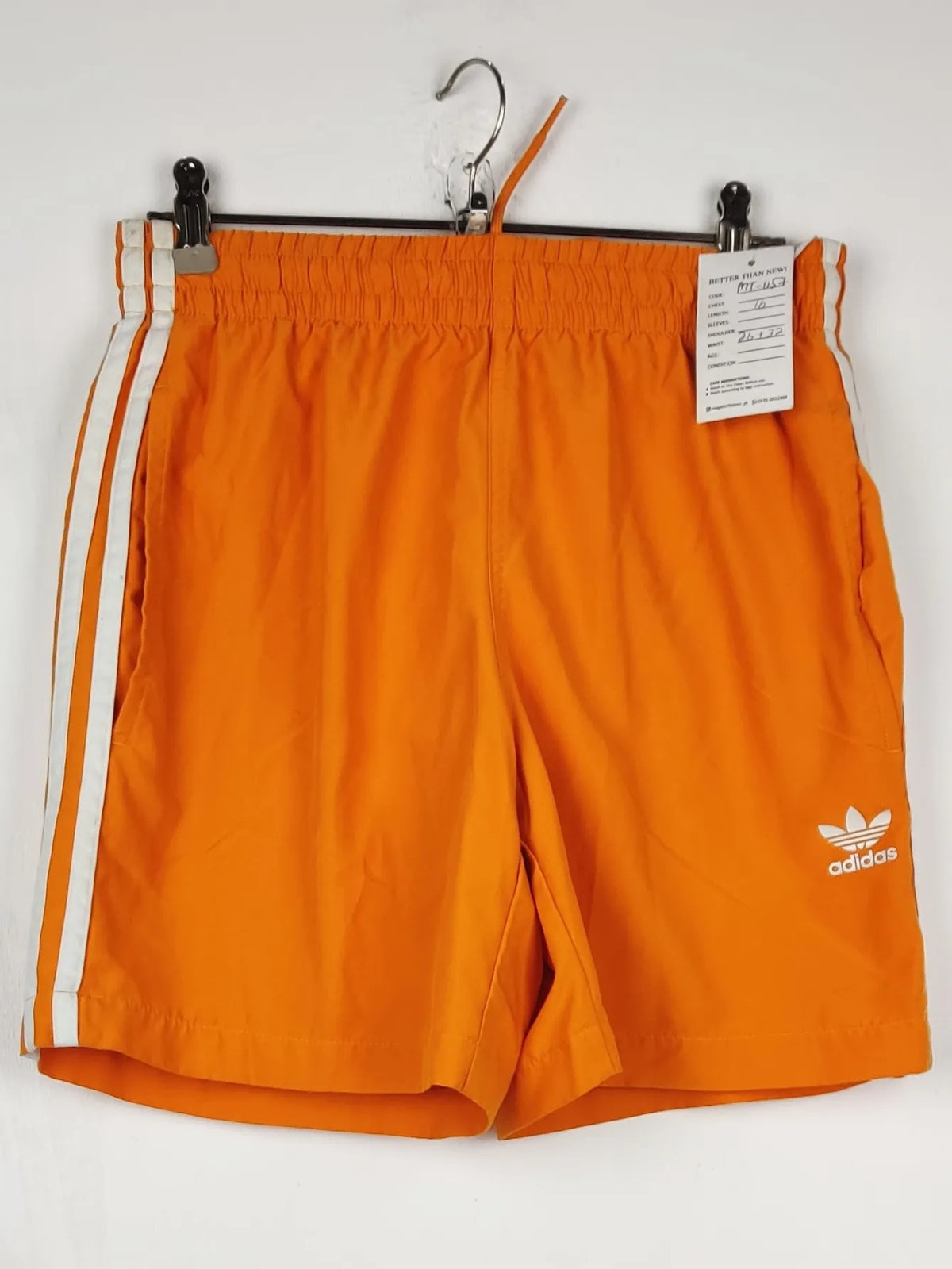 Buy online pre-used pre-loved 100% authentic & Original branded Adidas (MT-1157) available in Pakistan. Top international brands avilable.