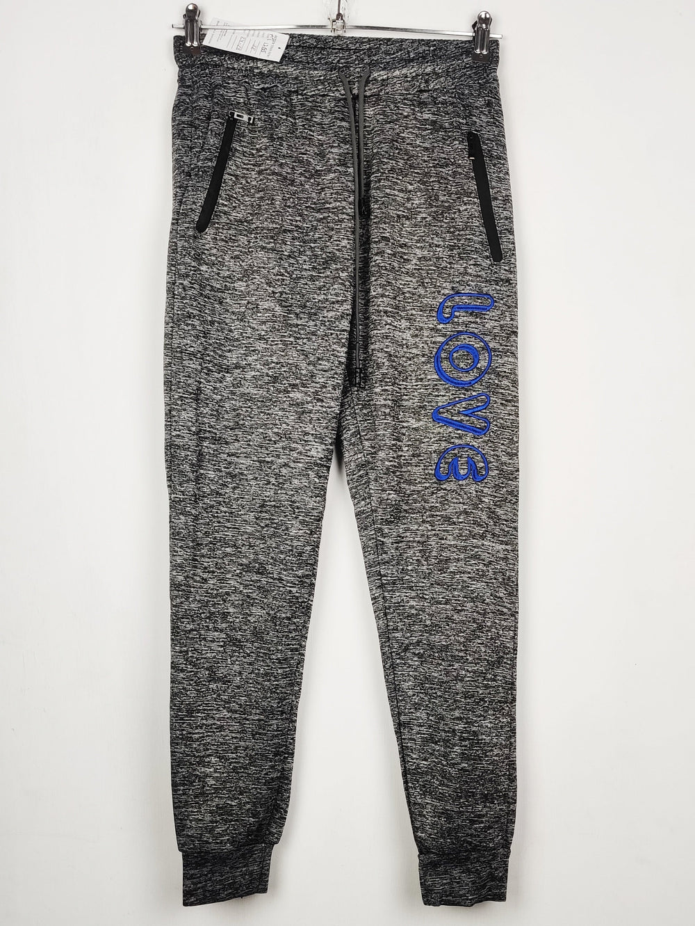 Buy online pre-used pre-loved 100% authentic & Original branded Unknown Brand (MT-1255) available in Pakistan. Top international brands avilable.