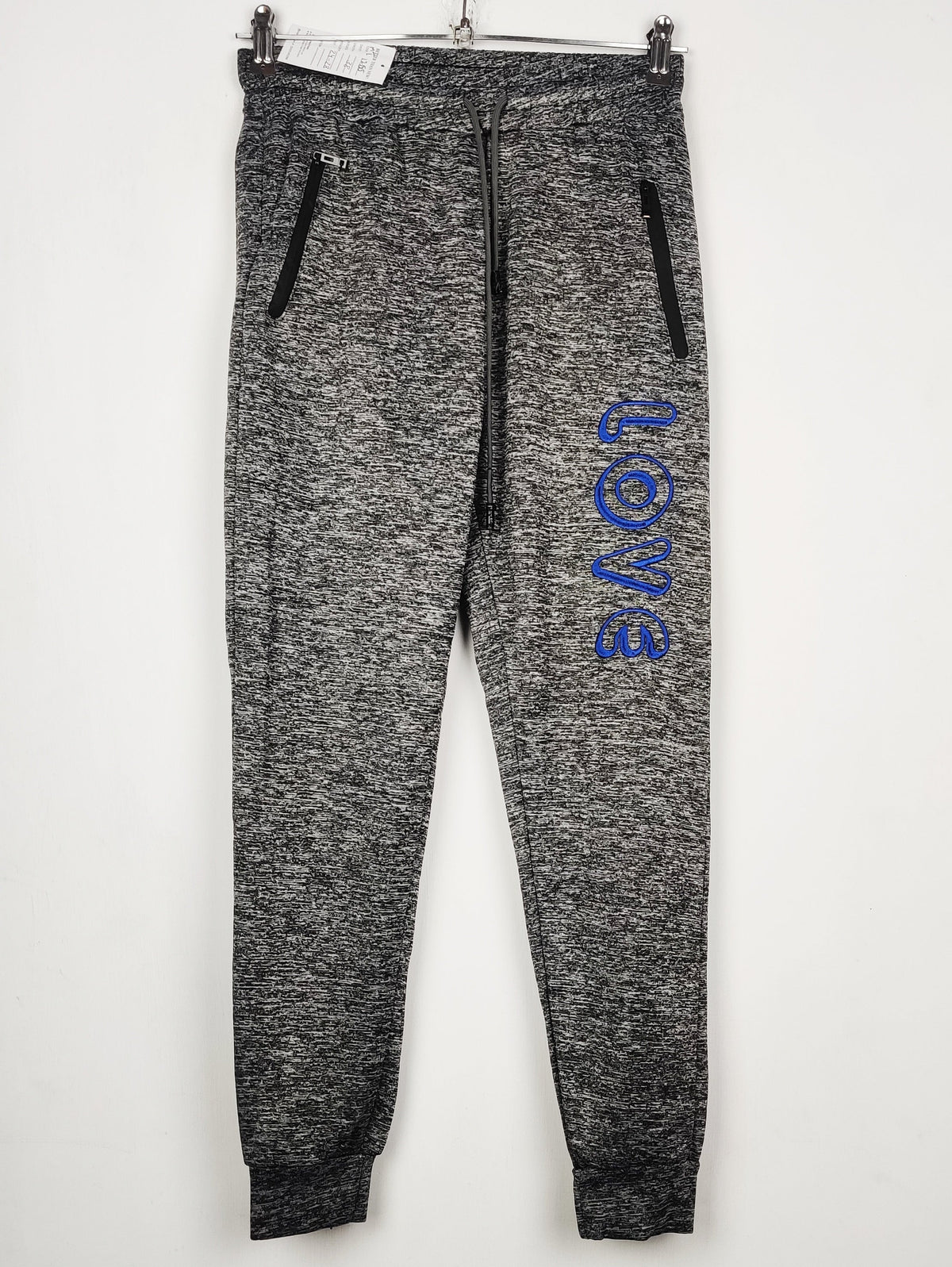 Buy online pre-used pre-loved 100% authentic & Original branded Unknown Brand (MT-1255) available in Pakistan. Top international brands avilable.