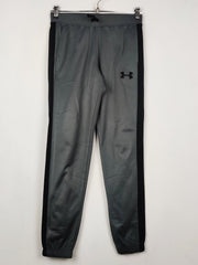 Buy online pre-used pre-loved 100% authentic & Original branded Under Armour (MT-1276) available in Pakistan. Top international brands avilable.